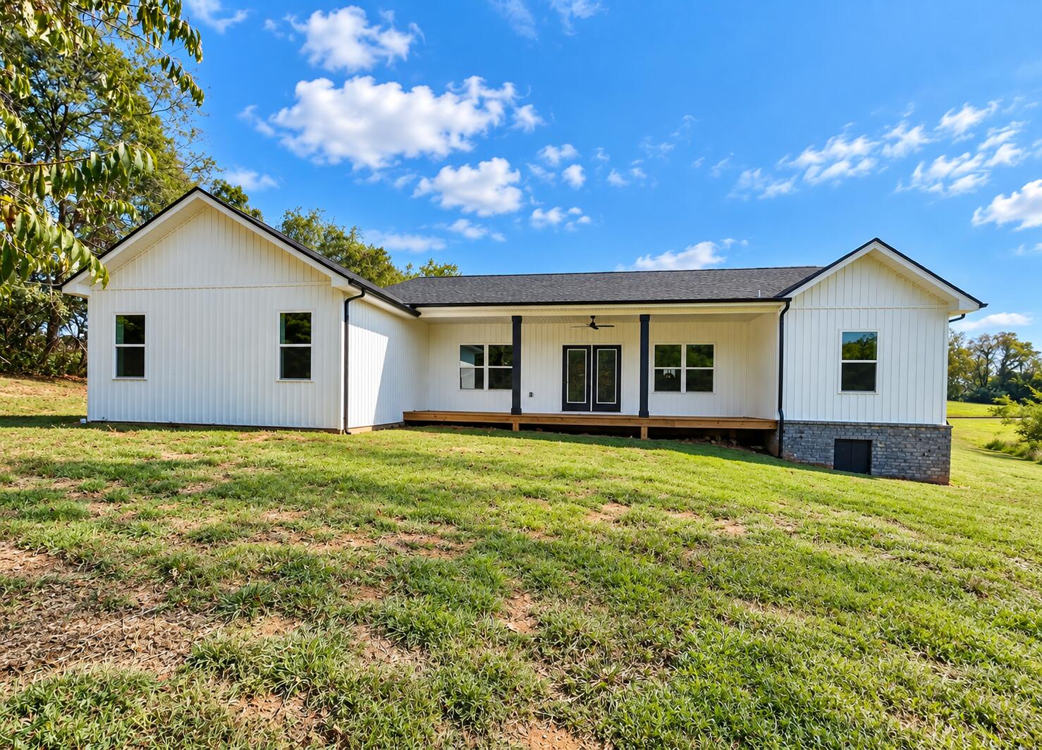 63 Iris Point Property Photo 44