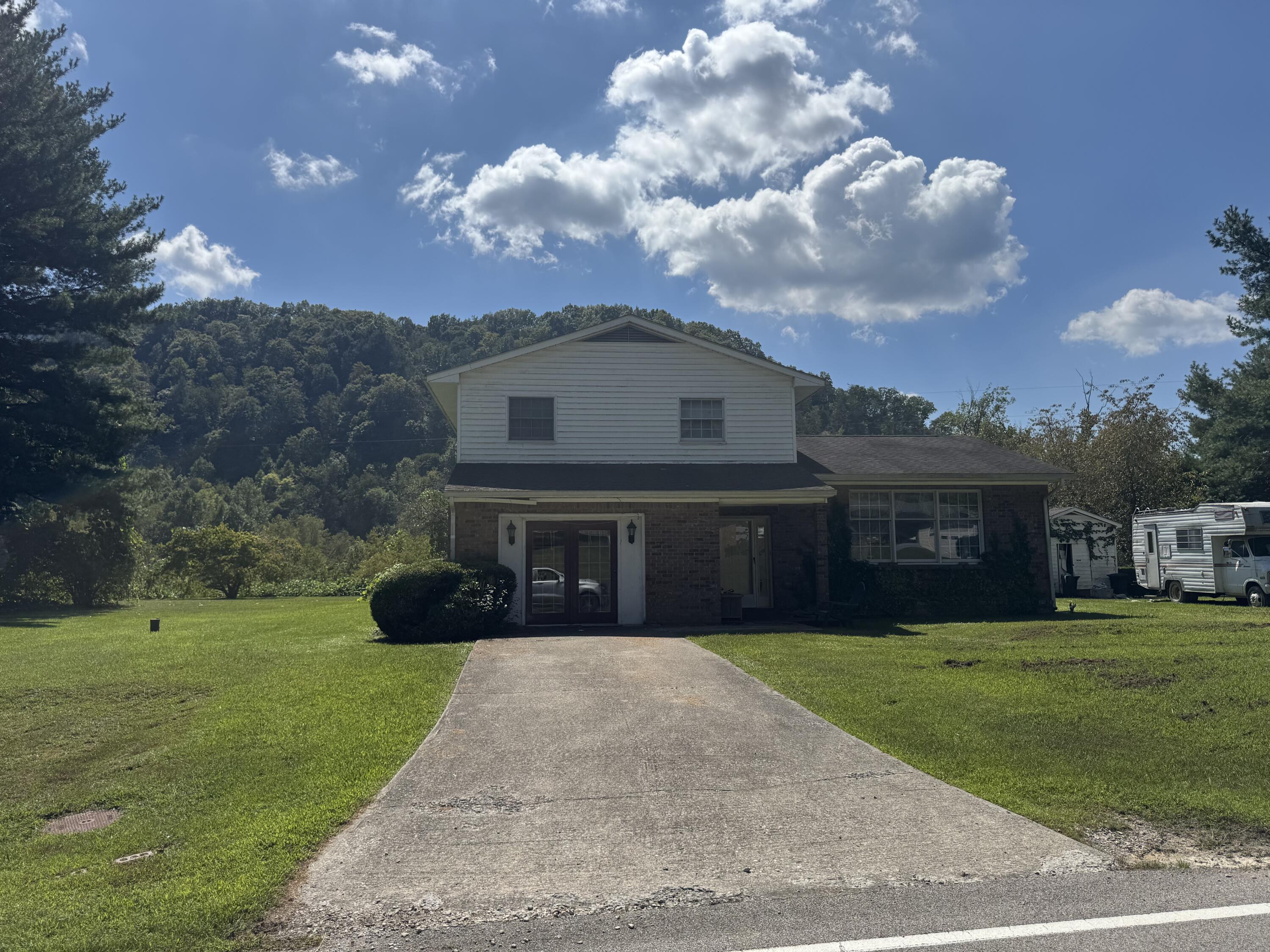 7850 Highway 522 Property Photo 1