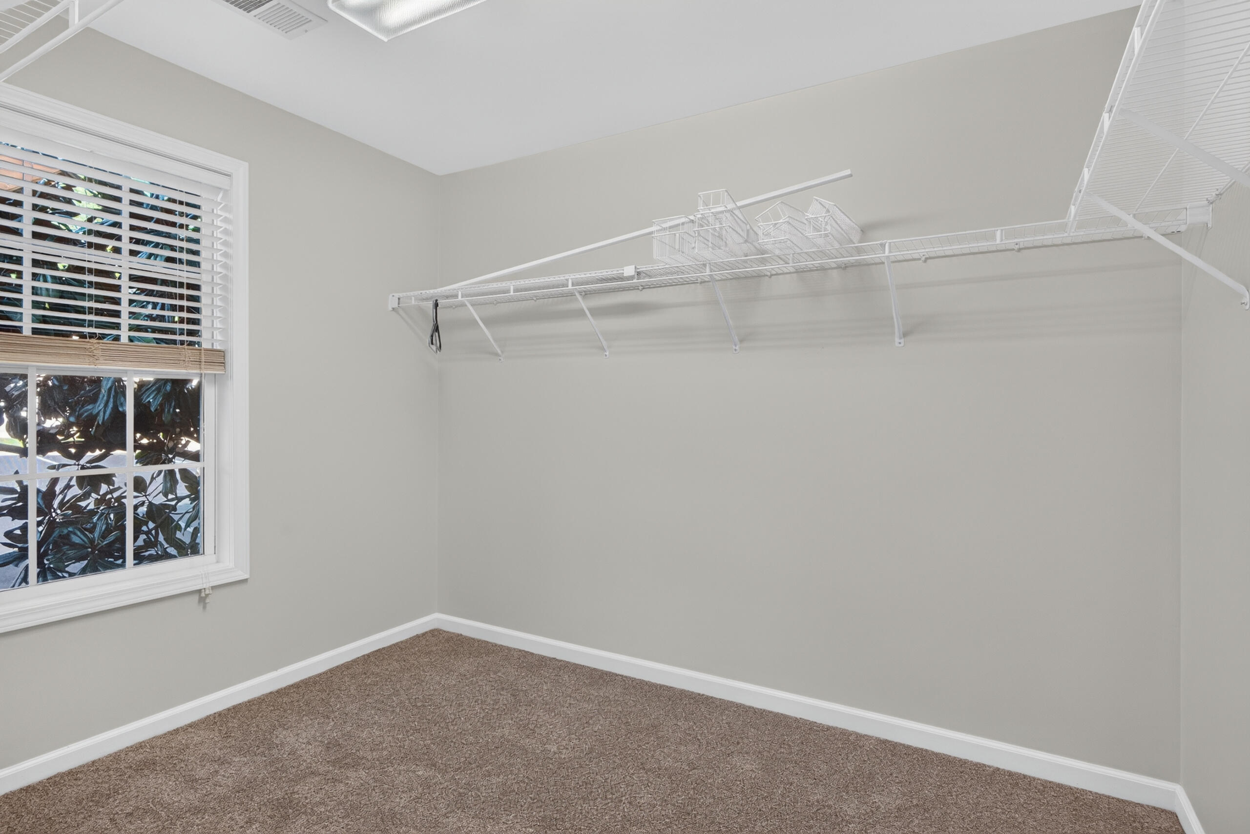 857 Malabu Drive 2101 Property Photo 14