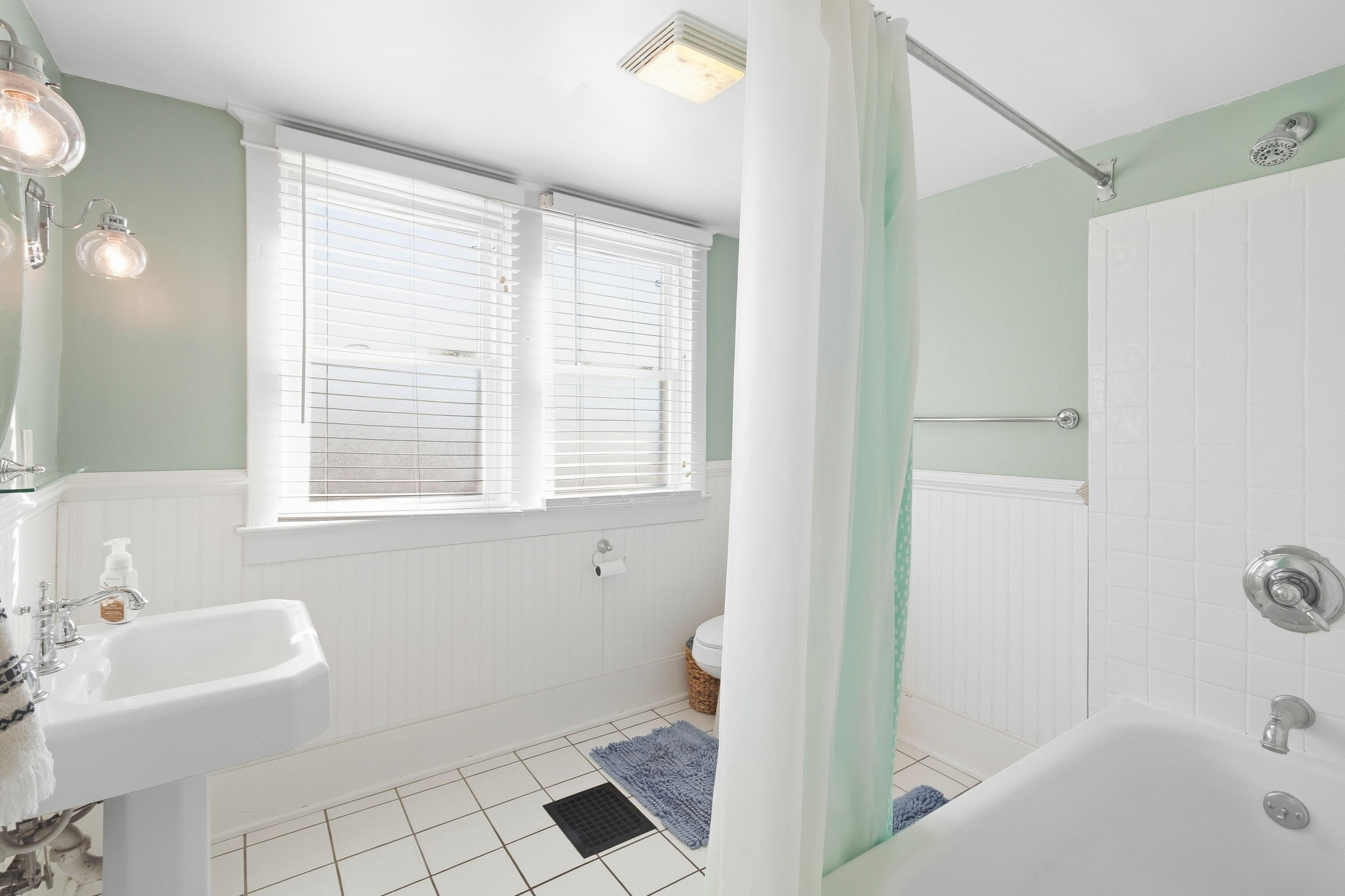 1210 Perryville Road Property Photo 32