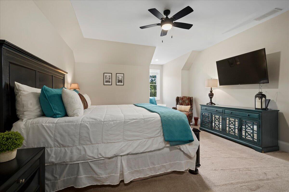 123 Mahogany Drive Property Photo 44
