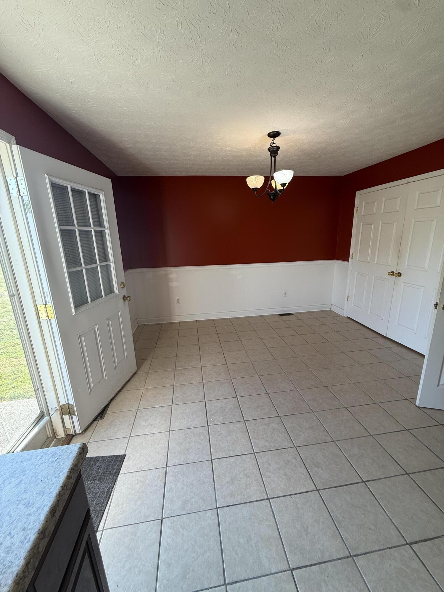 375 Jeffries Lane Property Photo 14