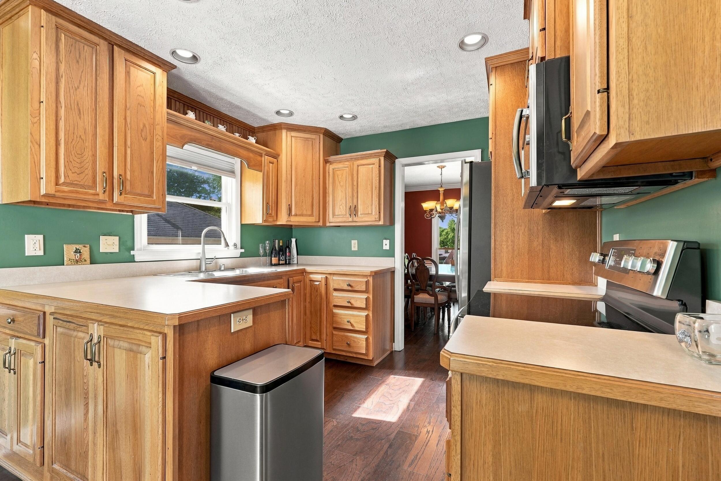 2909 Weissinger Road Property Photo 13