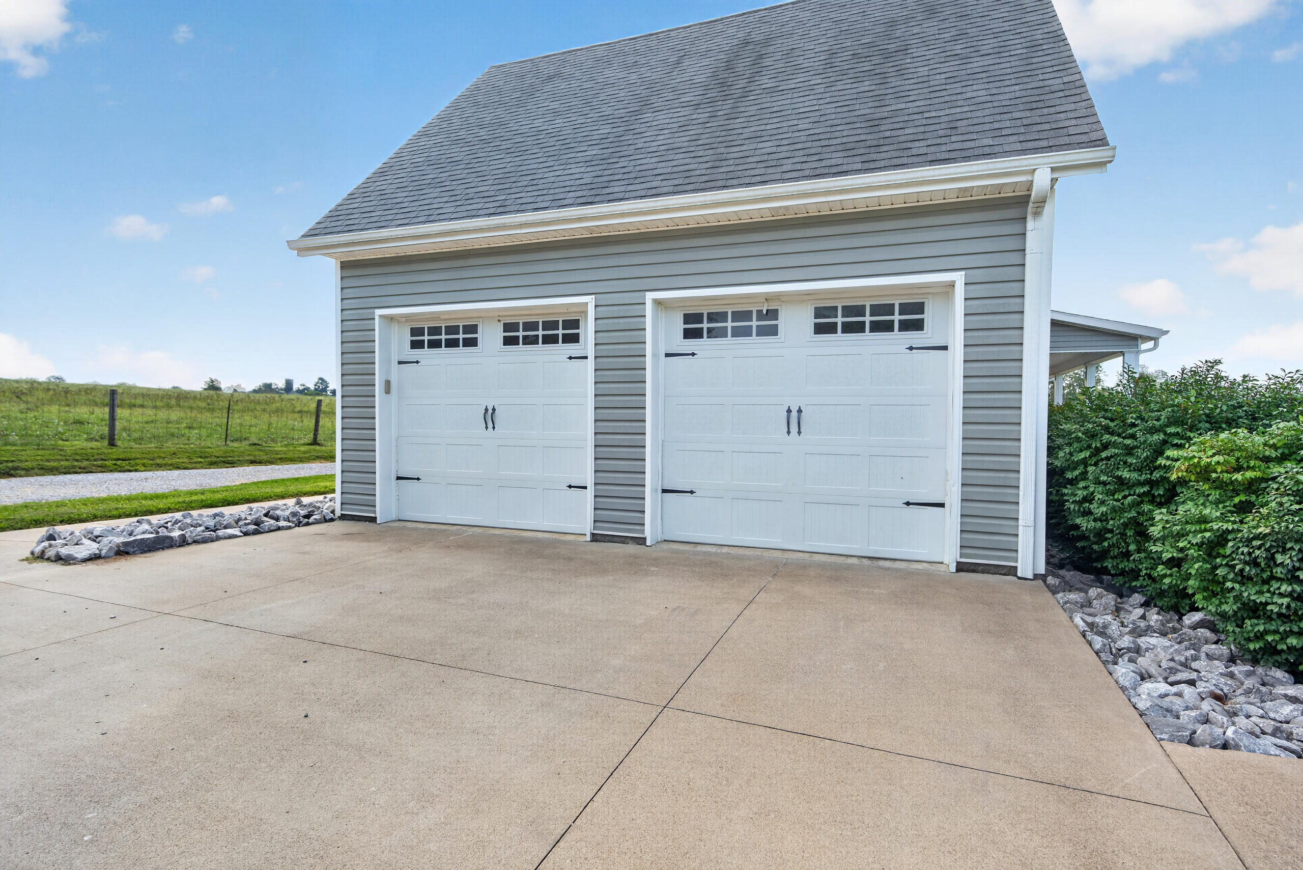 990 Dry Fork Road Property Photo 32