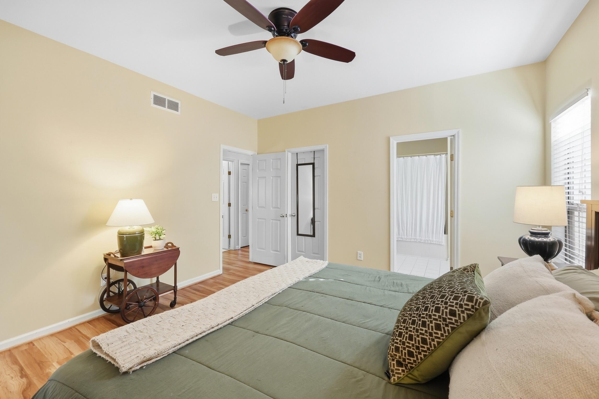 3405 Overbrook Fountain Property Photo 14