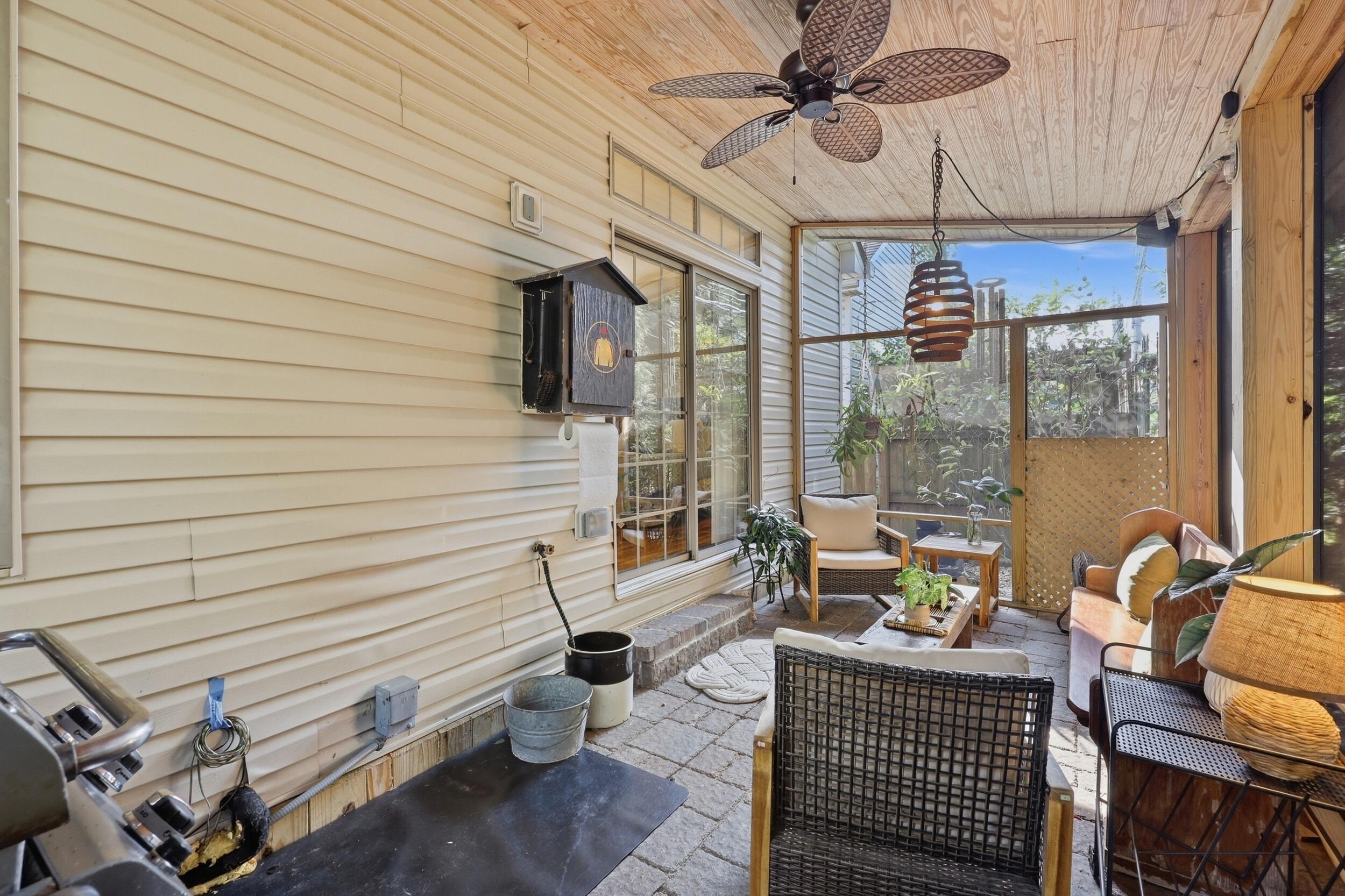 3405 Overbrook Fountain Property Photo 15