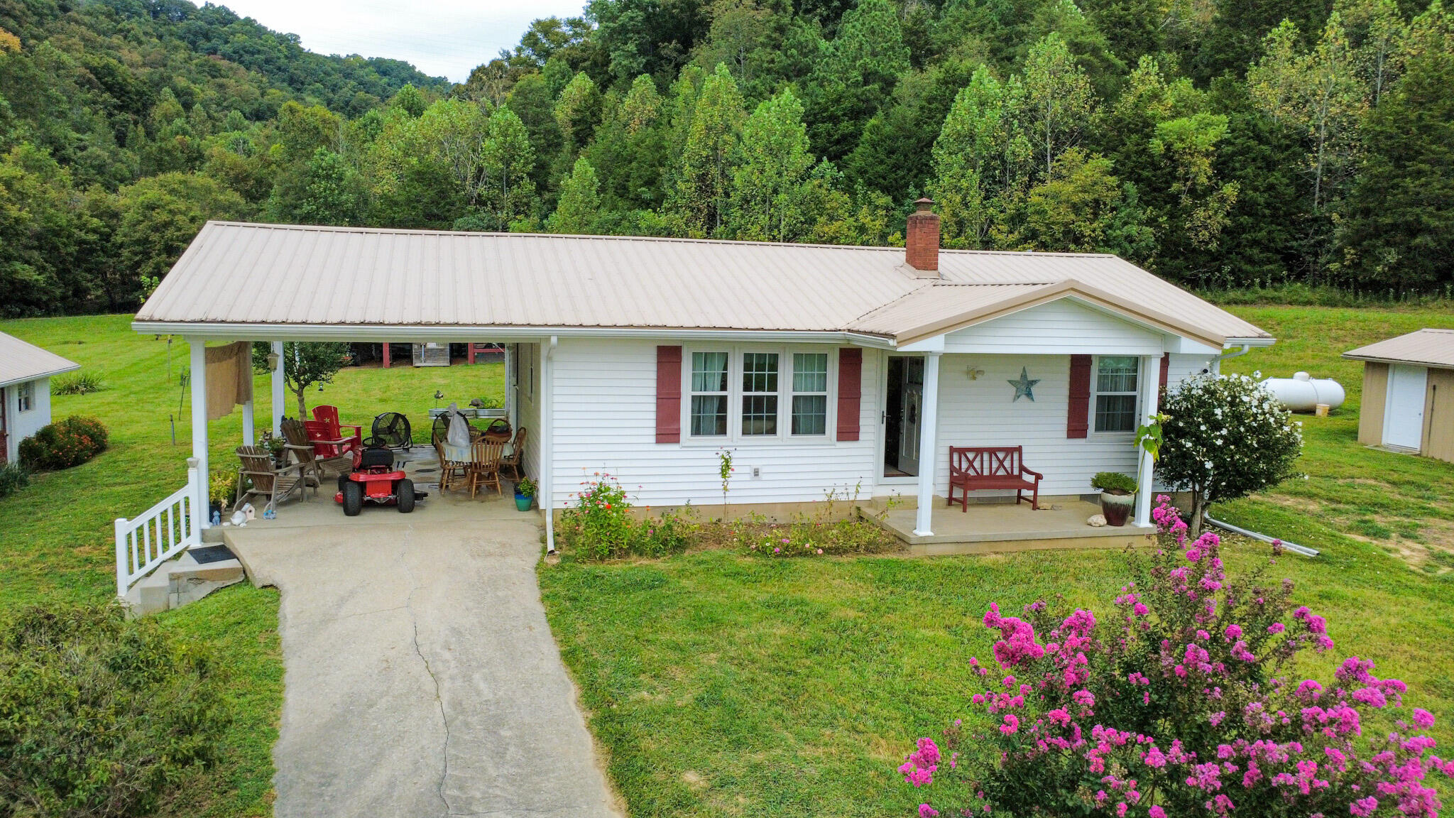 220 F Johnson Road Property Photo 1