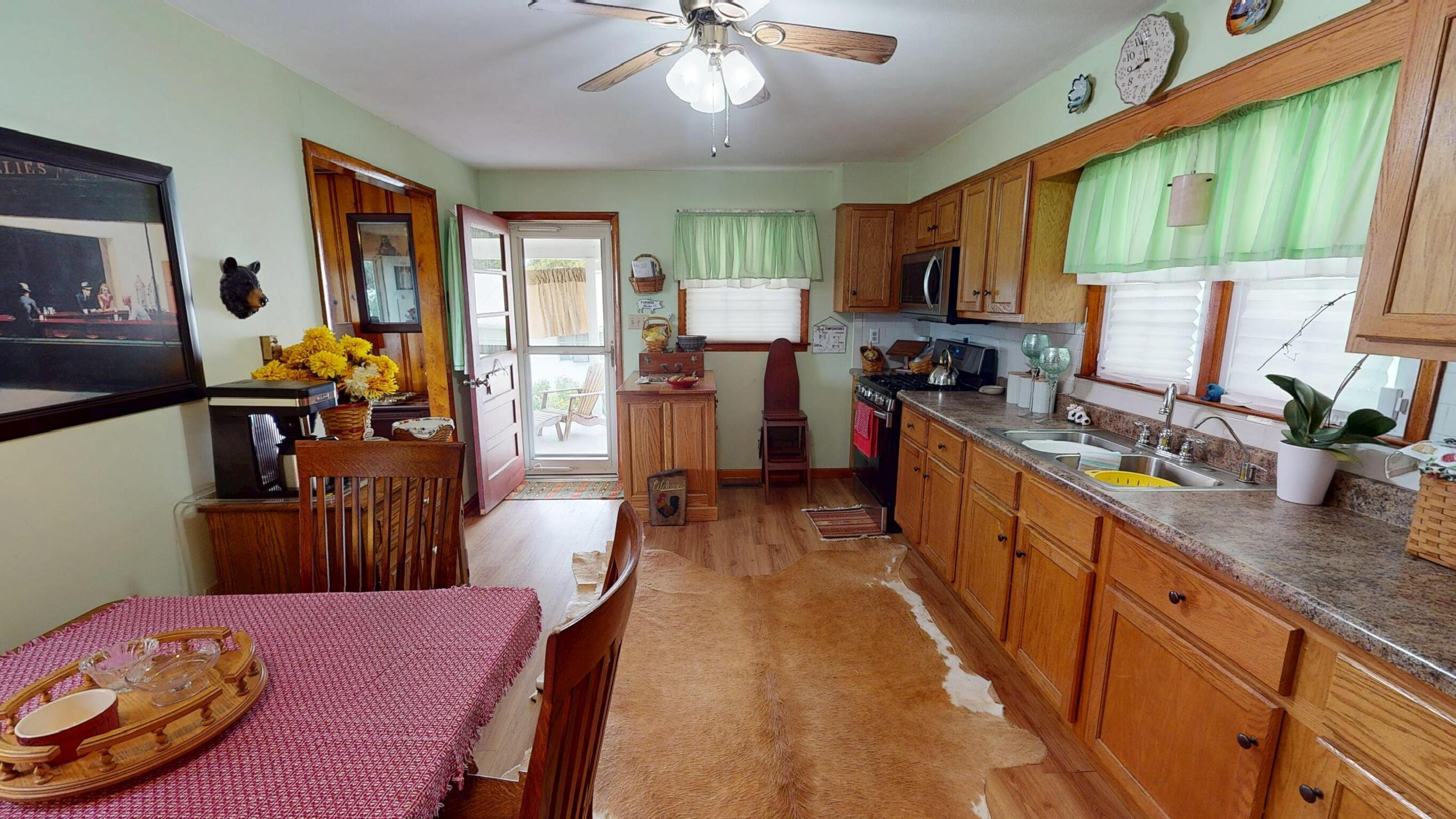 220 F Johnson Road Property Photo 9