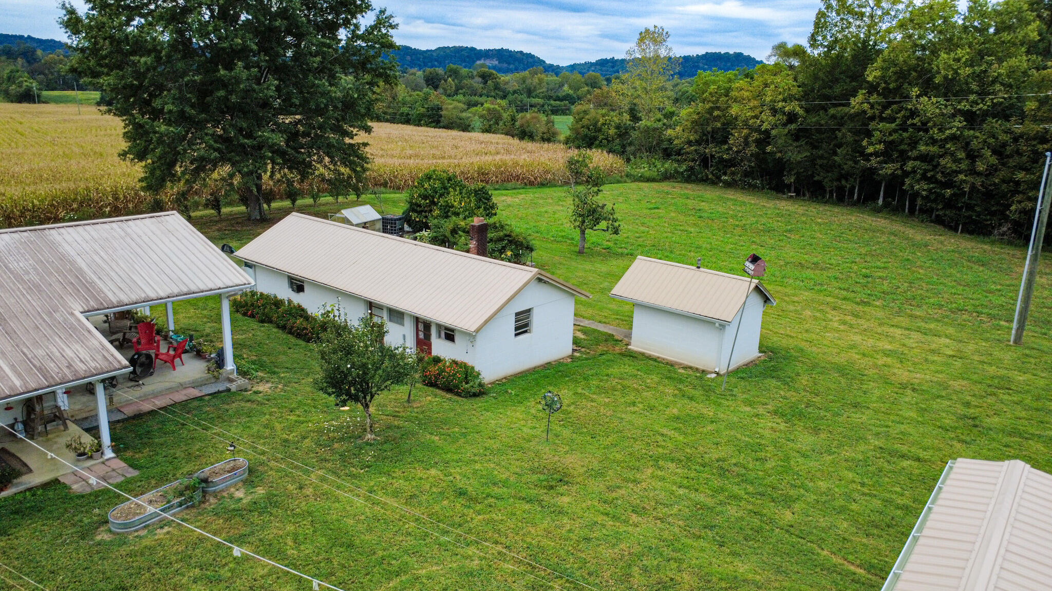 220 F Johnson Road Property Photo 31