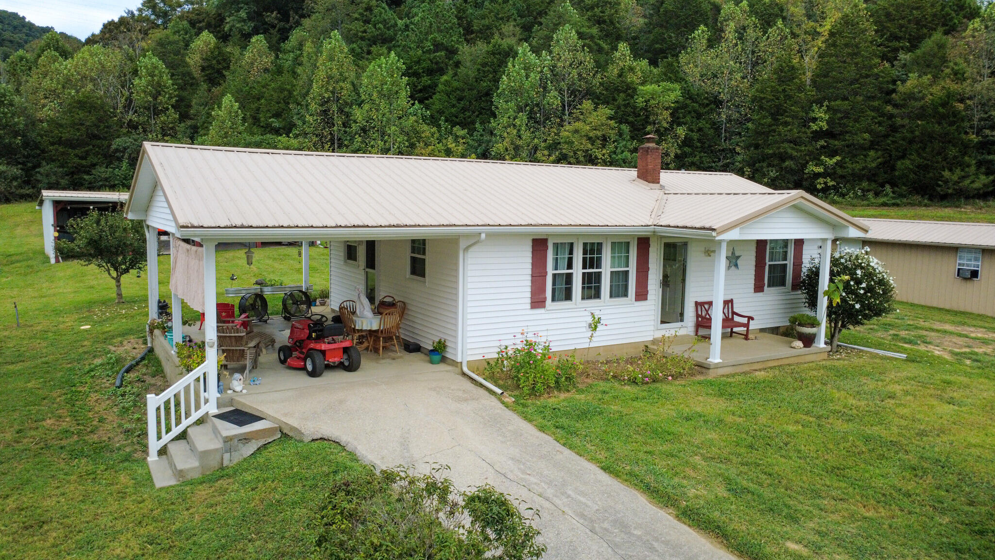 220 F Johnson Road Property Photo 58
