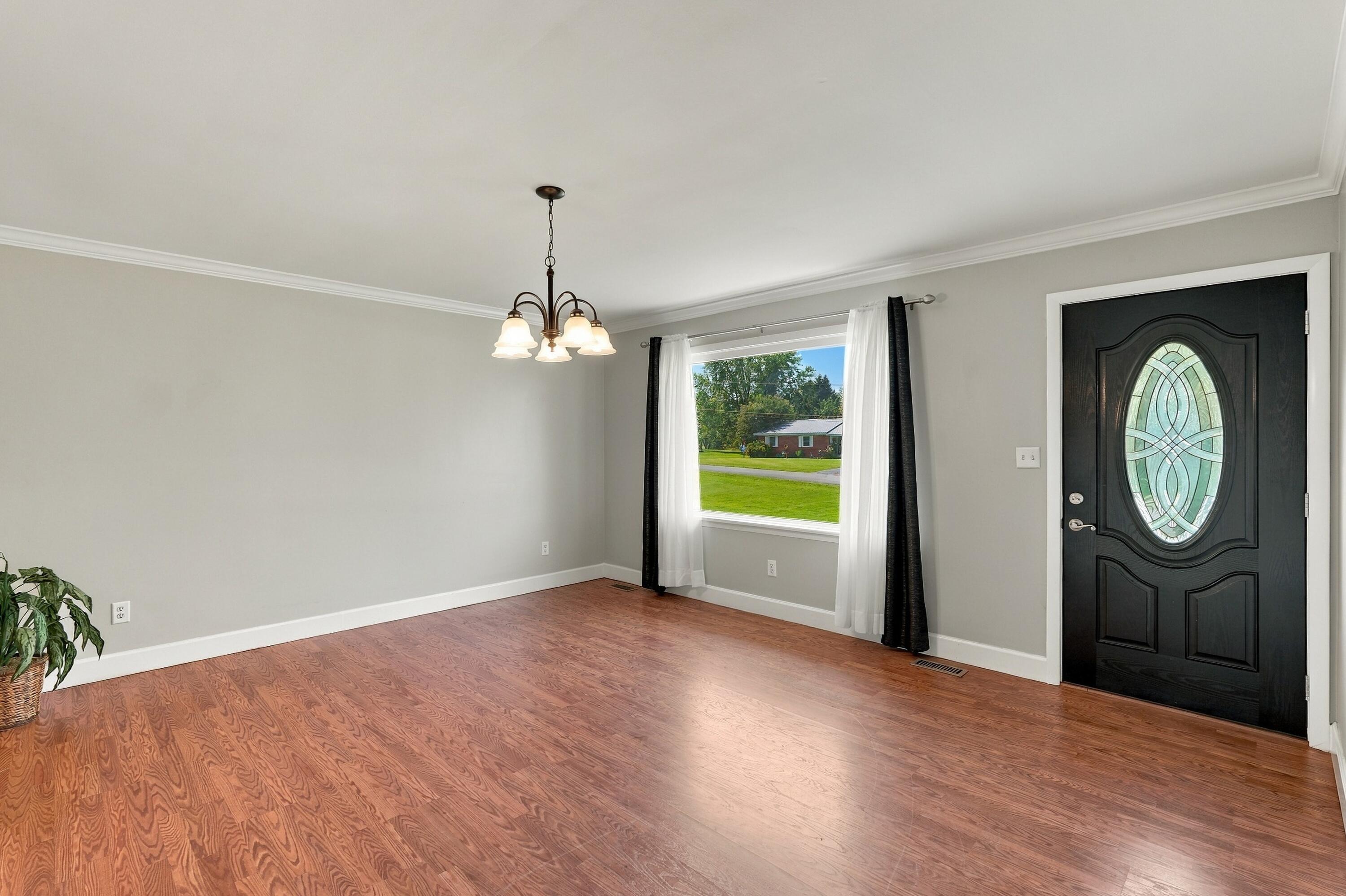 228 Guess Drive Property Photo 13