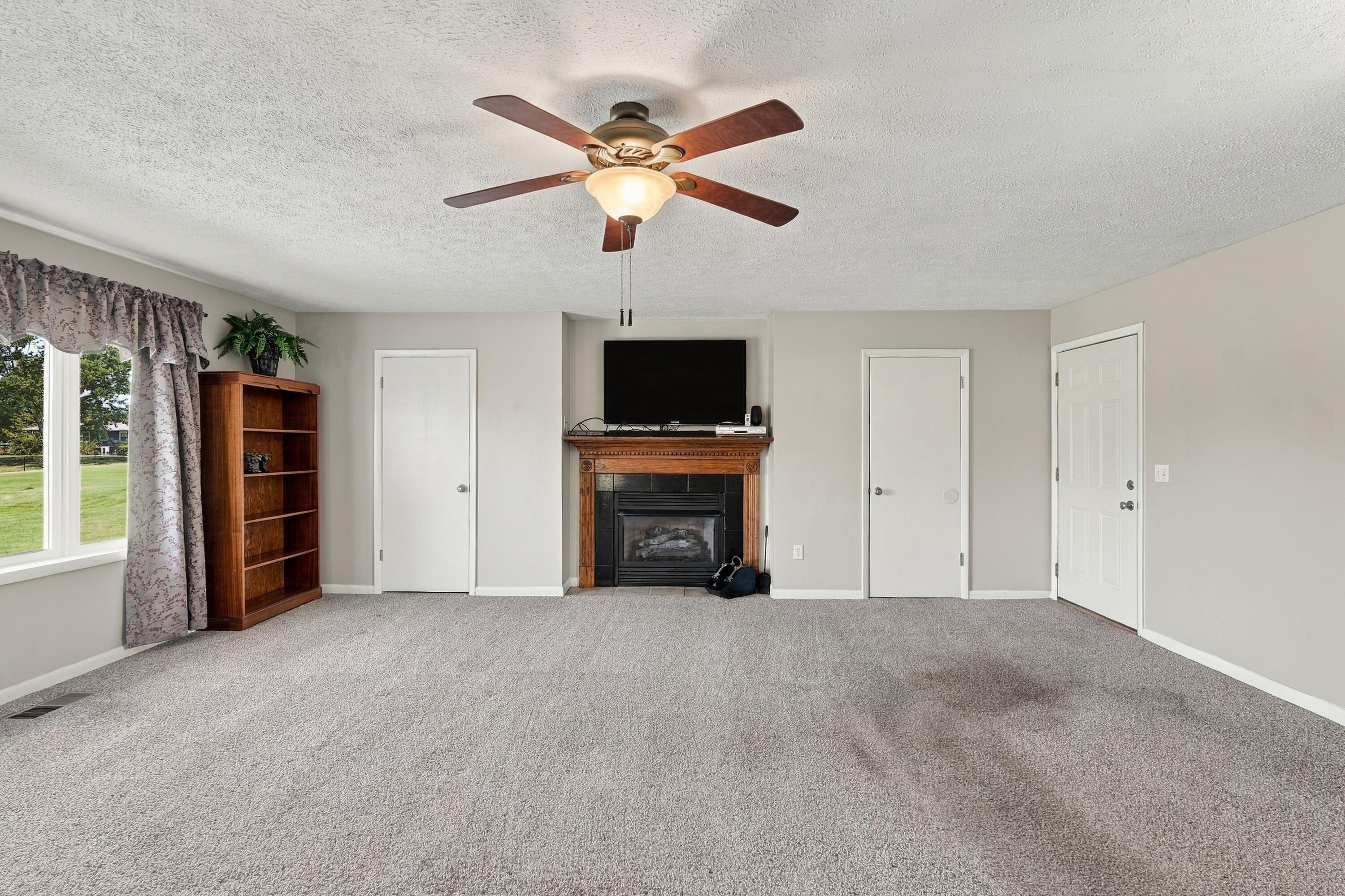 228 Guess Drive Property Photo 15