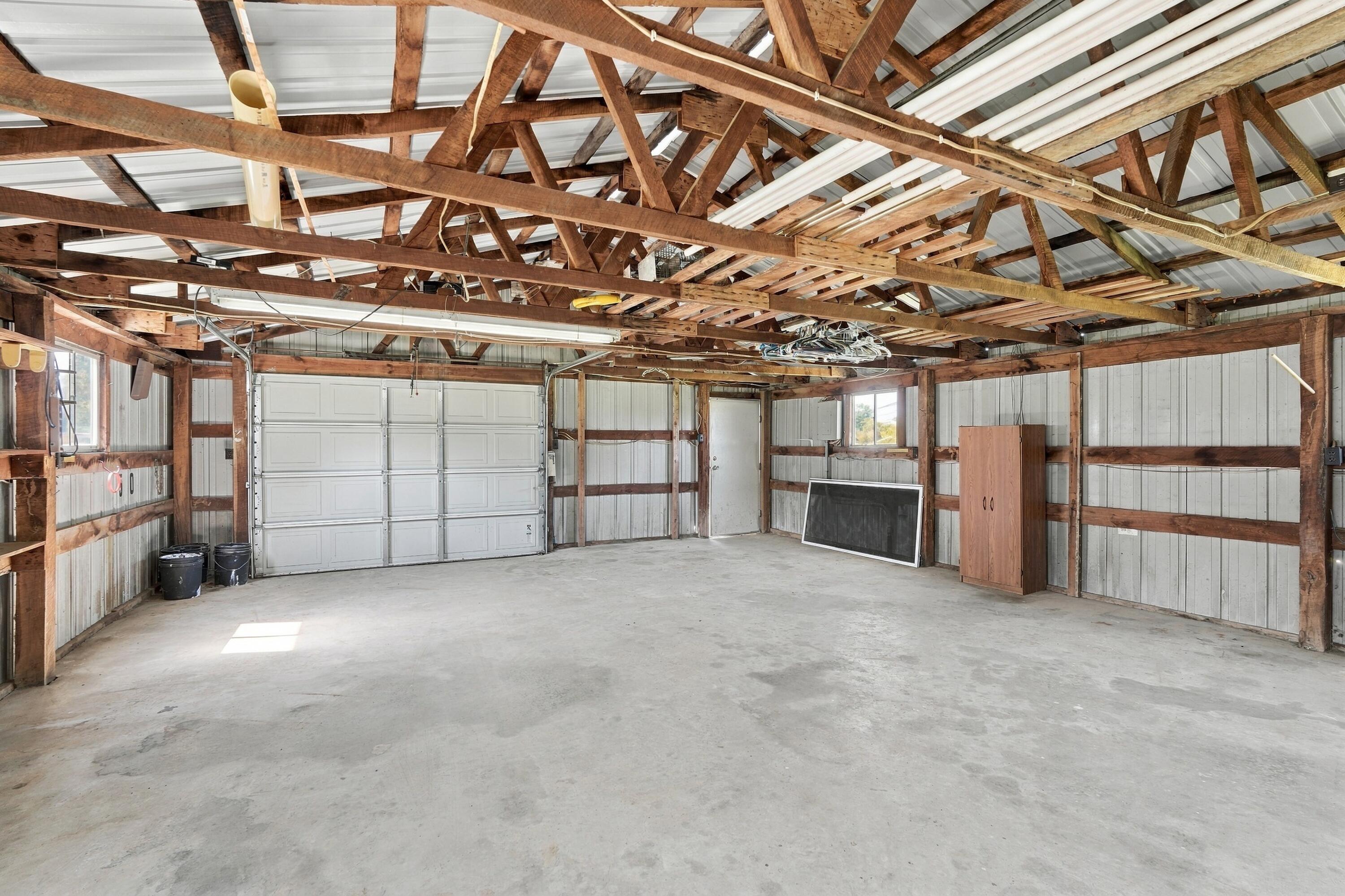 228 Guess Drive Property Photo 38