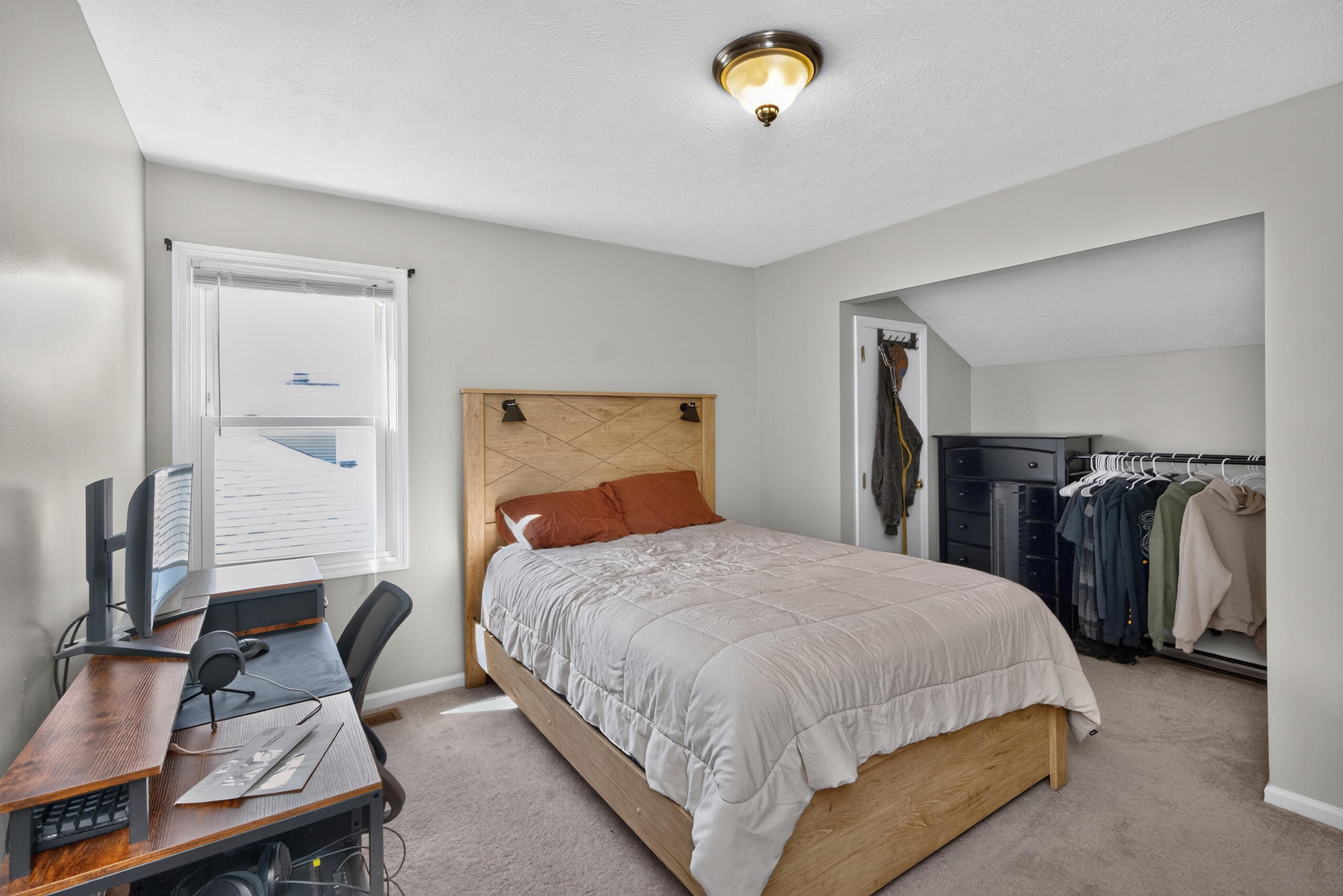 4617 Hartland Parkway Property Photo 17