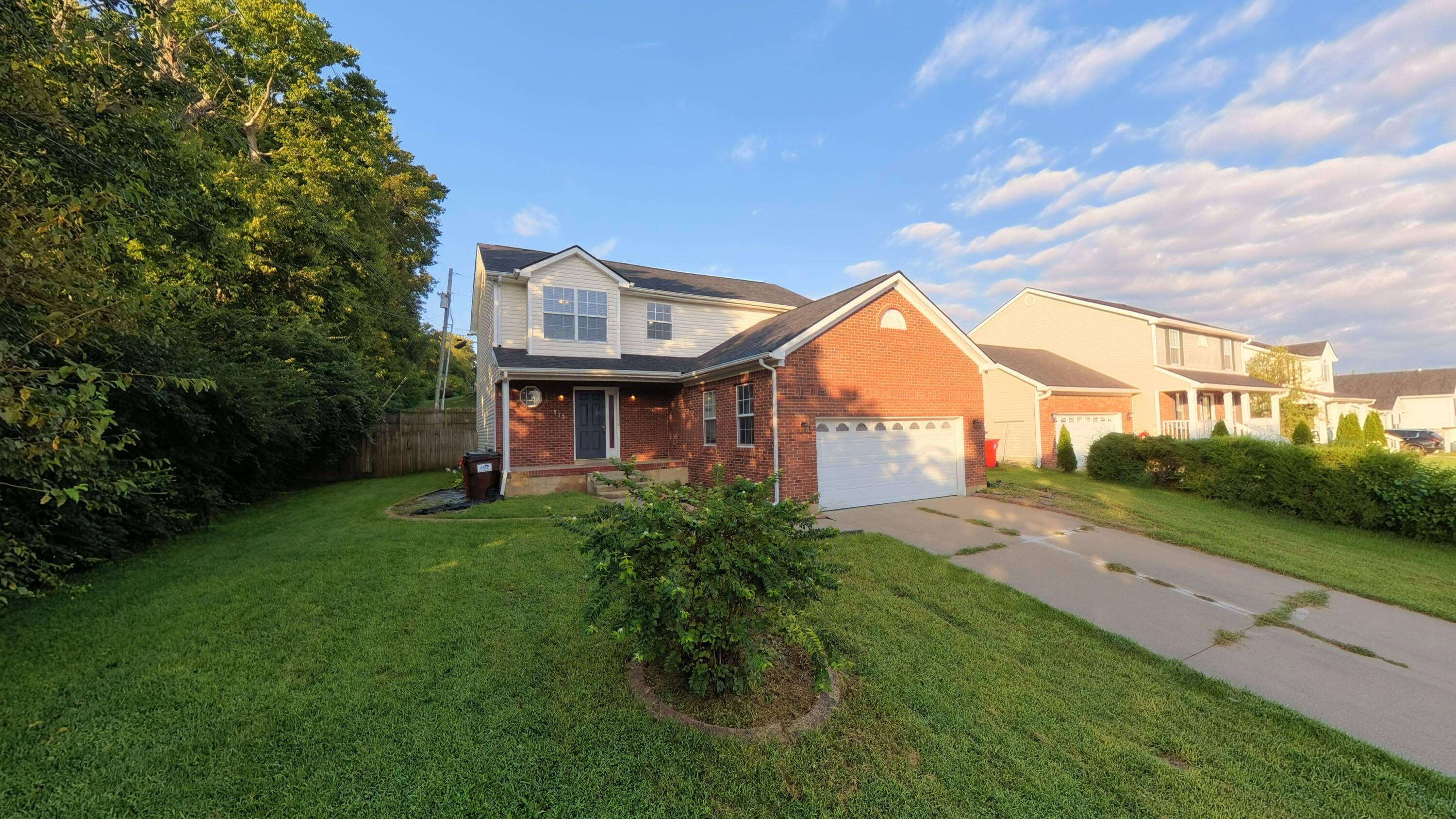 512 Perry Drive Property Photo 1