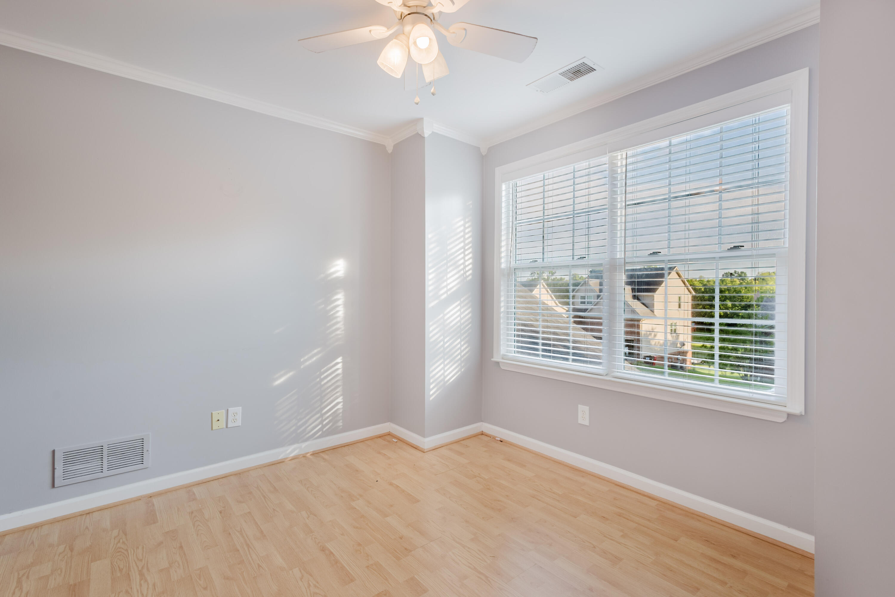 512 Perry Drive Property Photo 30