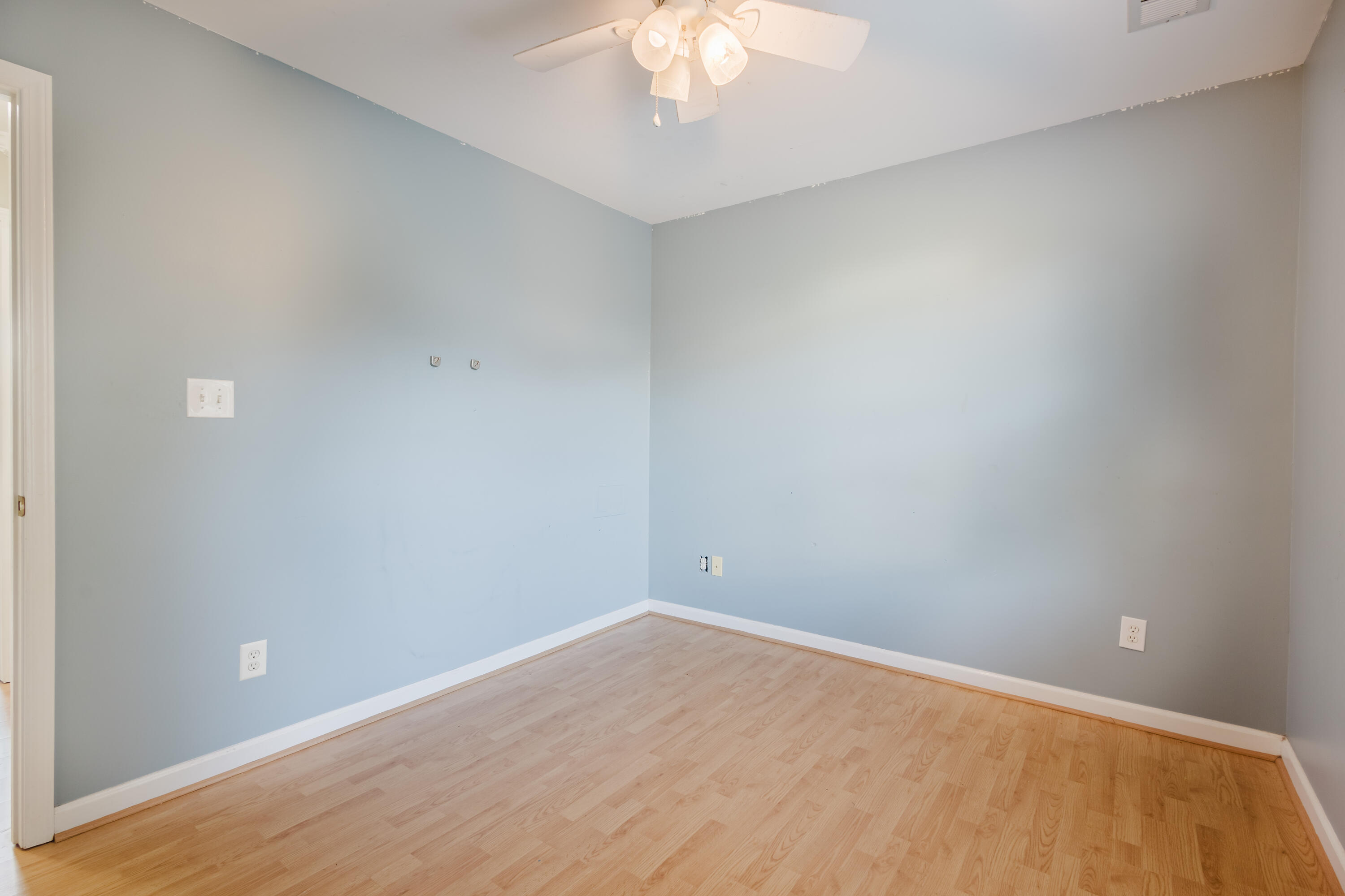 512 Perry Drive Property Photo 33