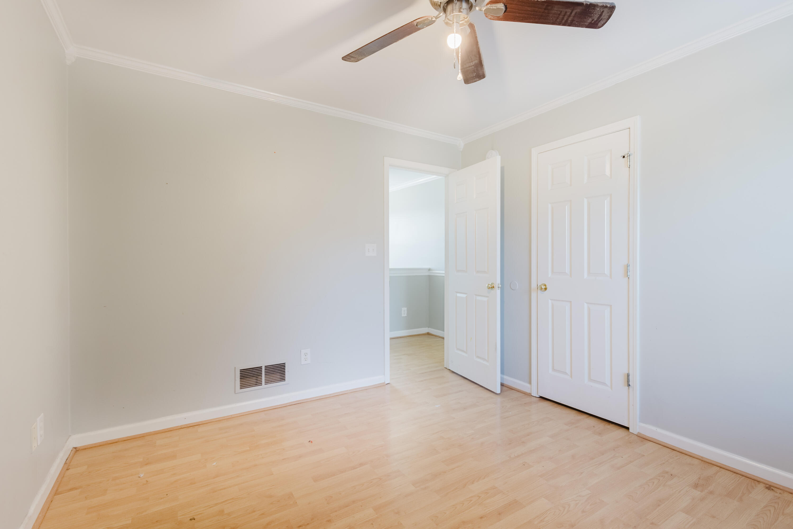 512 Perry Drive Property Photo 38