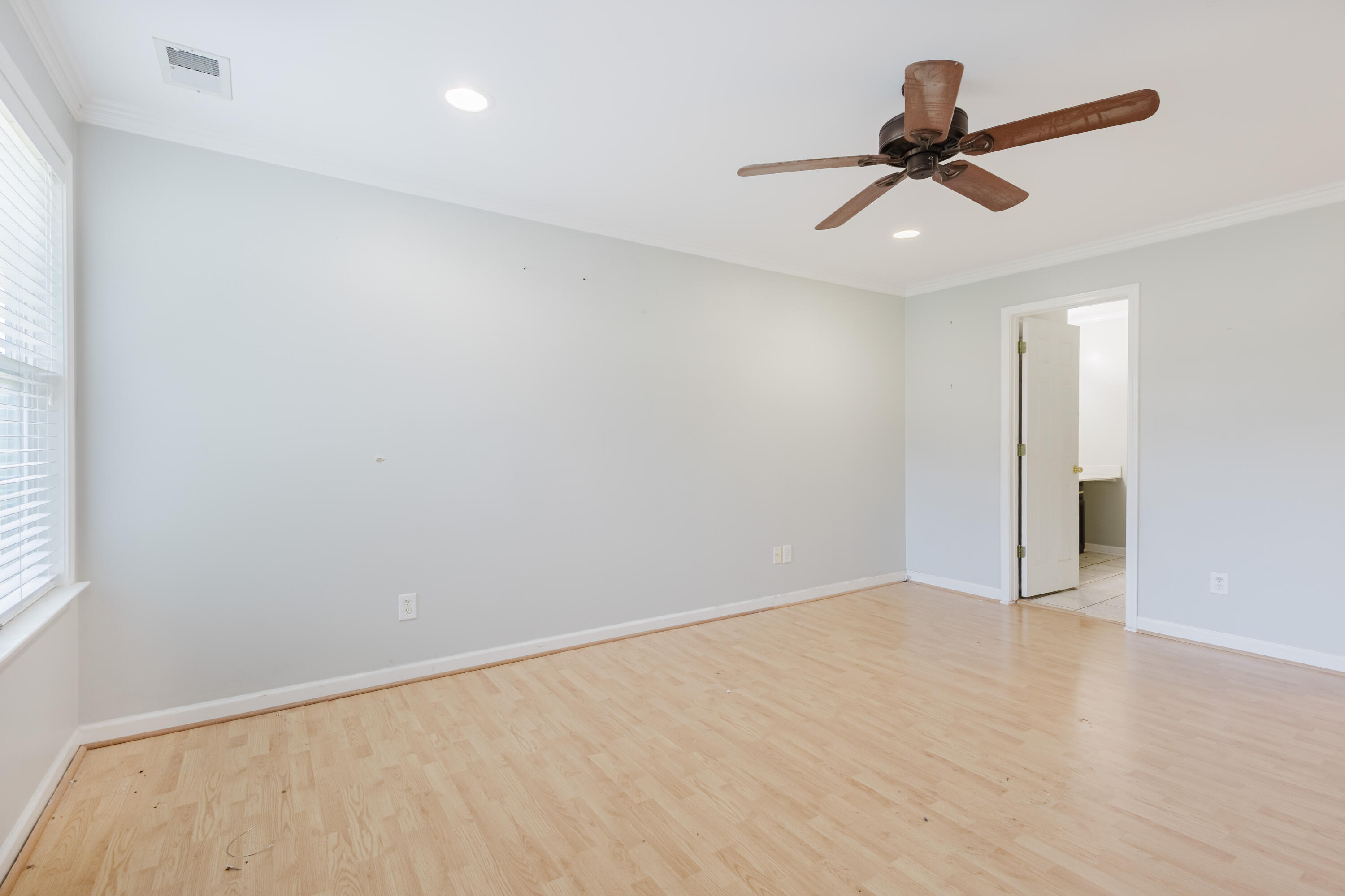 512 Perry Drive Property Photo 41