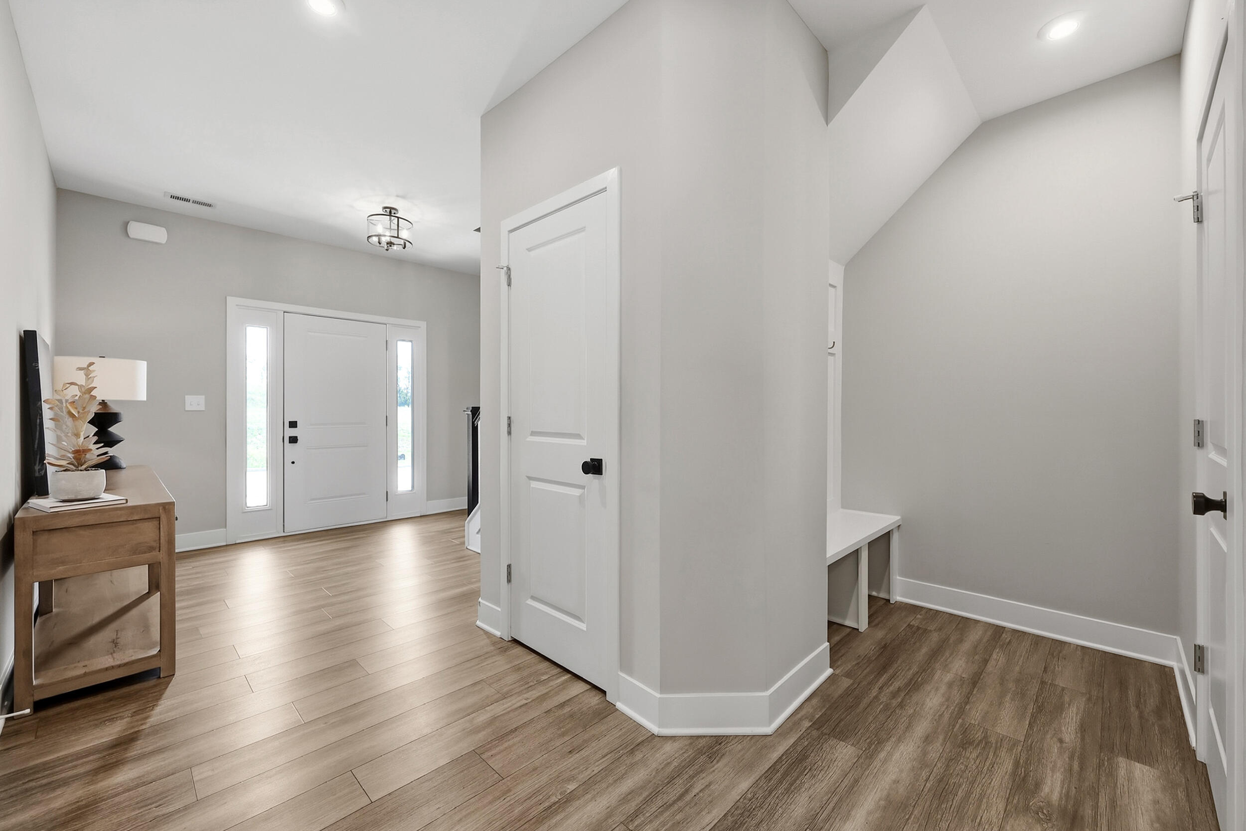1325 Silver Springs Drive Property Photo 2