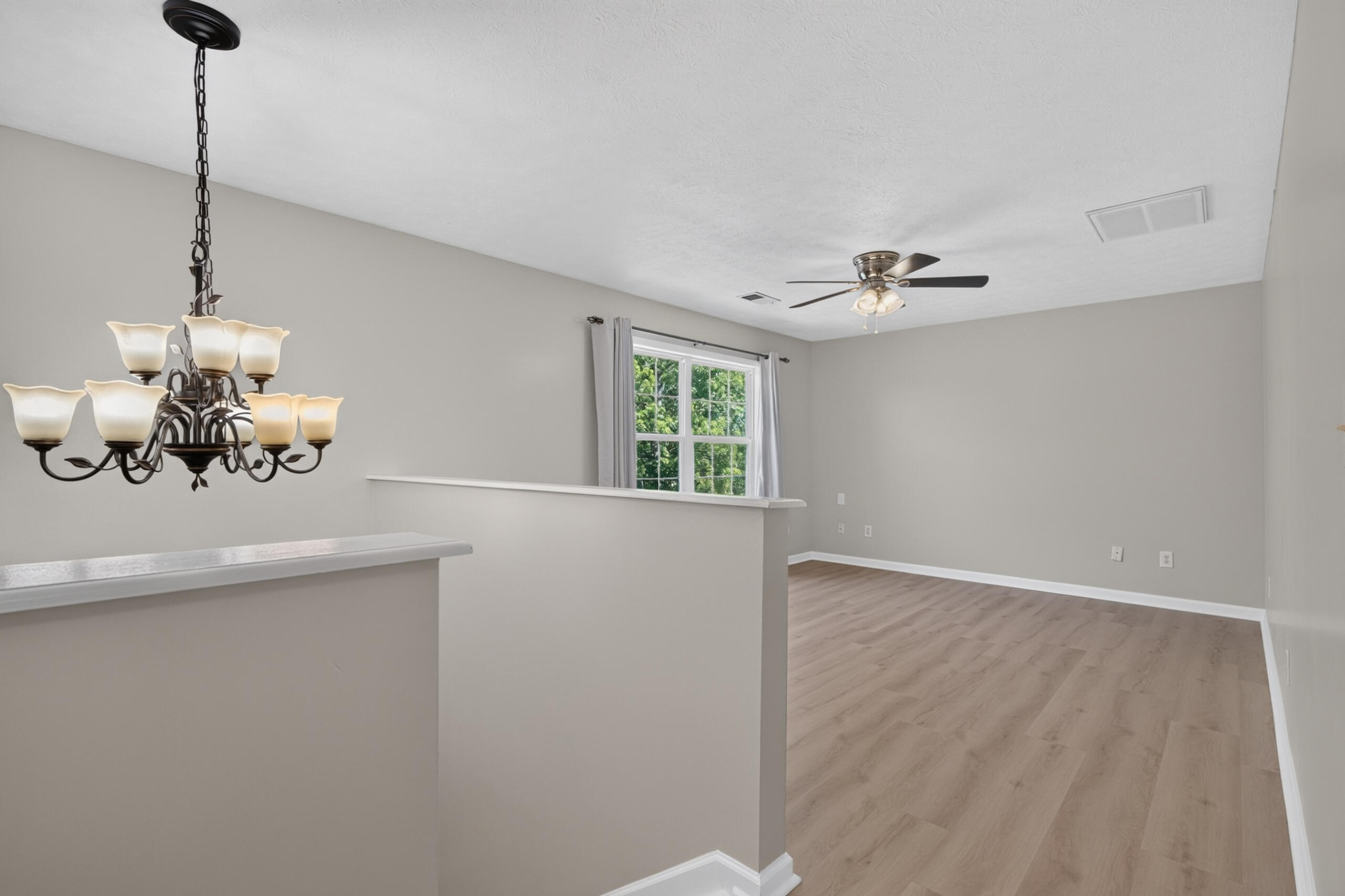 1196 Lacy Lane Property Photo 13