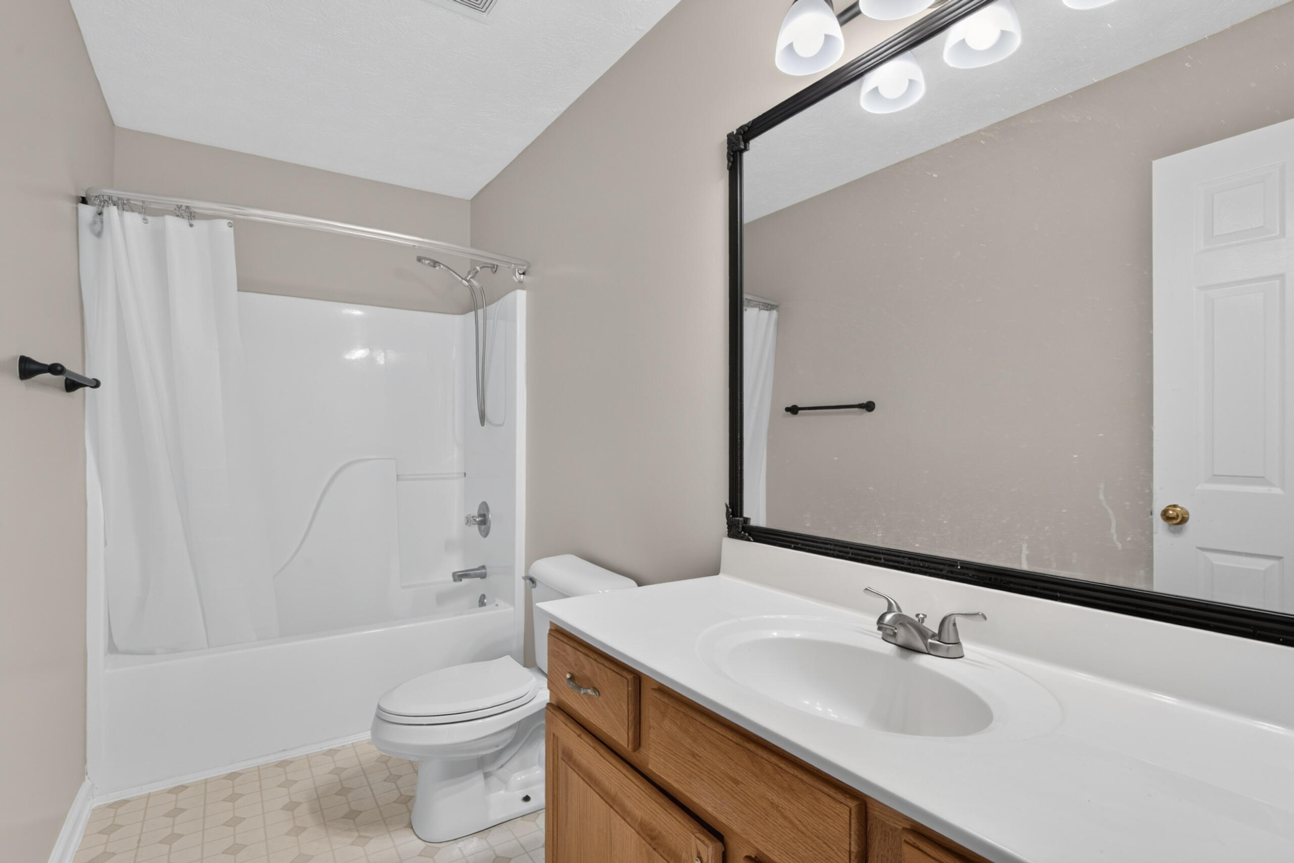 1196 Lacy Lane Property Photo 23