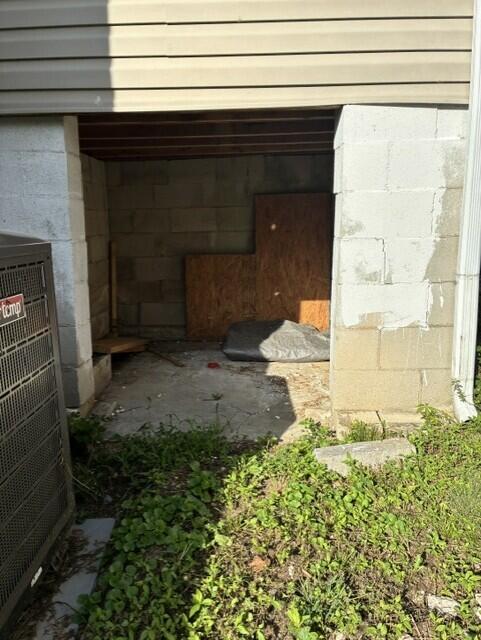 231 Pine Street Property Photo 5