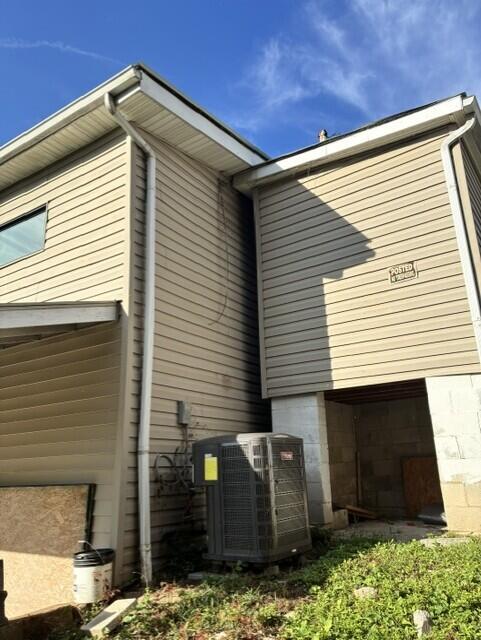 231 Pine Street Property Photo 6