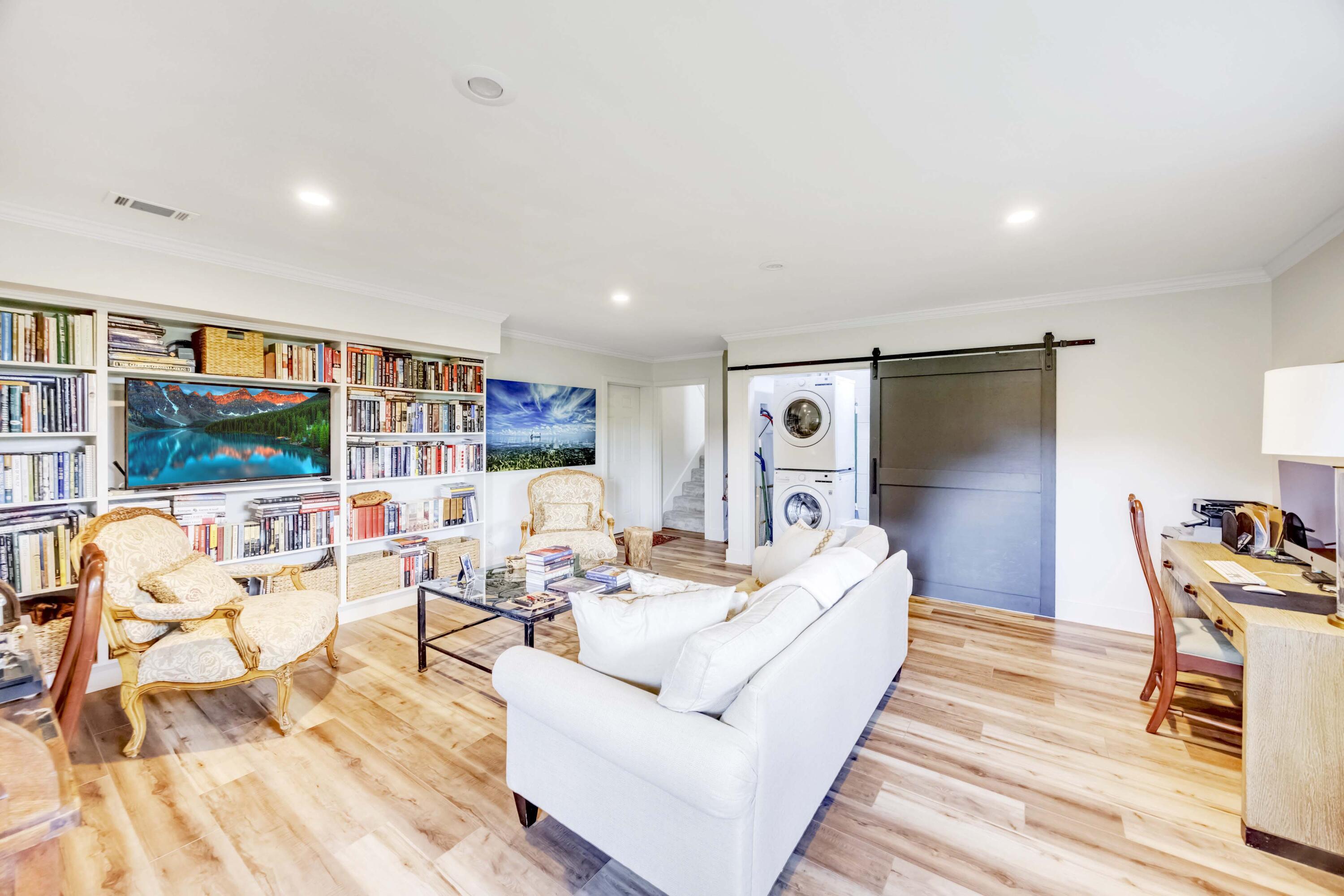 1009 Melrose Drive Property Photo 28
