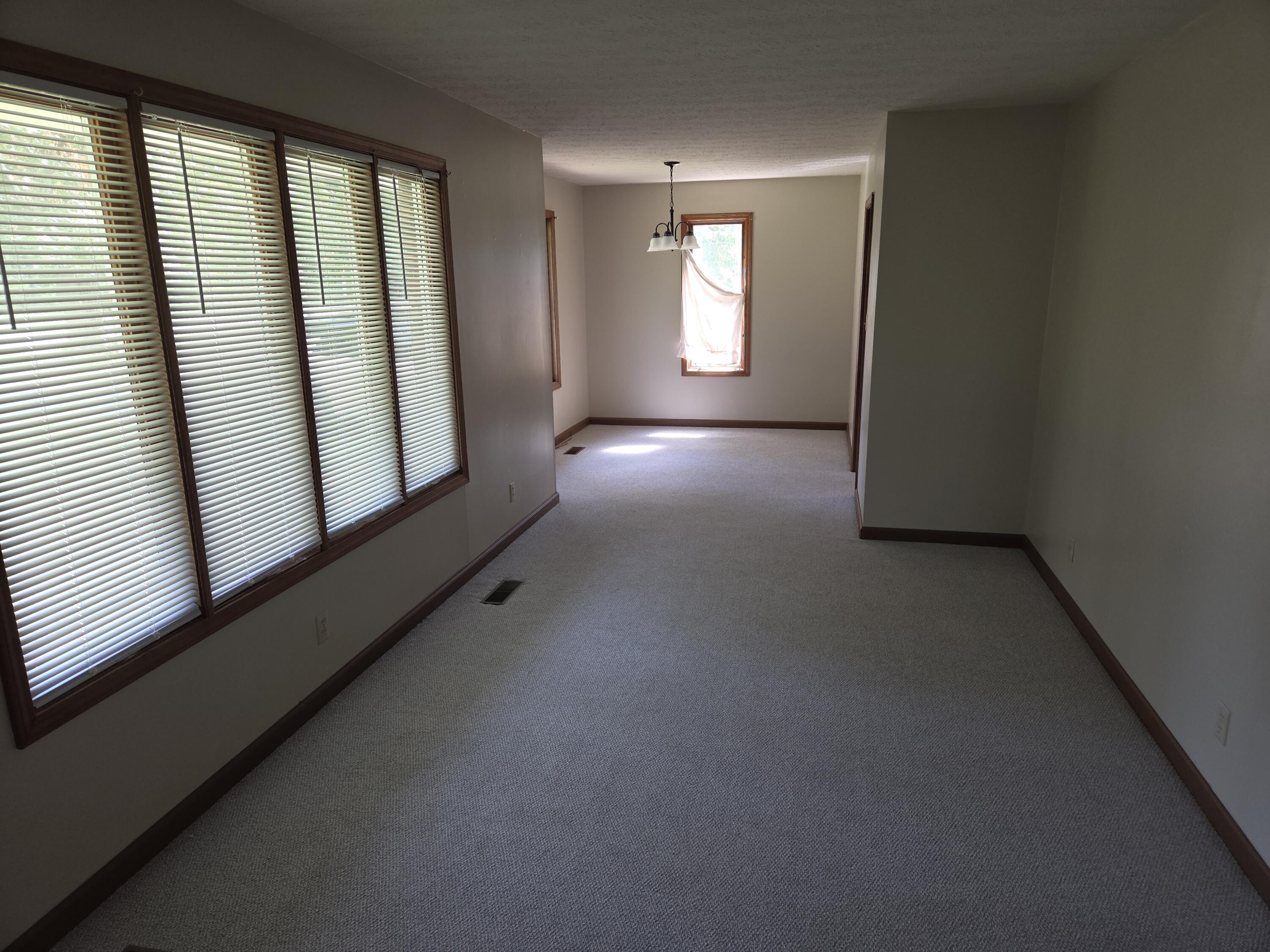 427 Franklin Street Property Photo 2