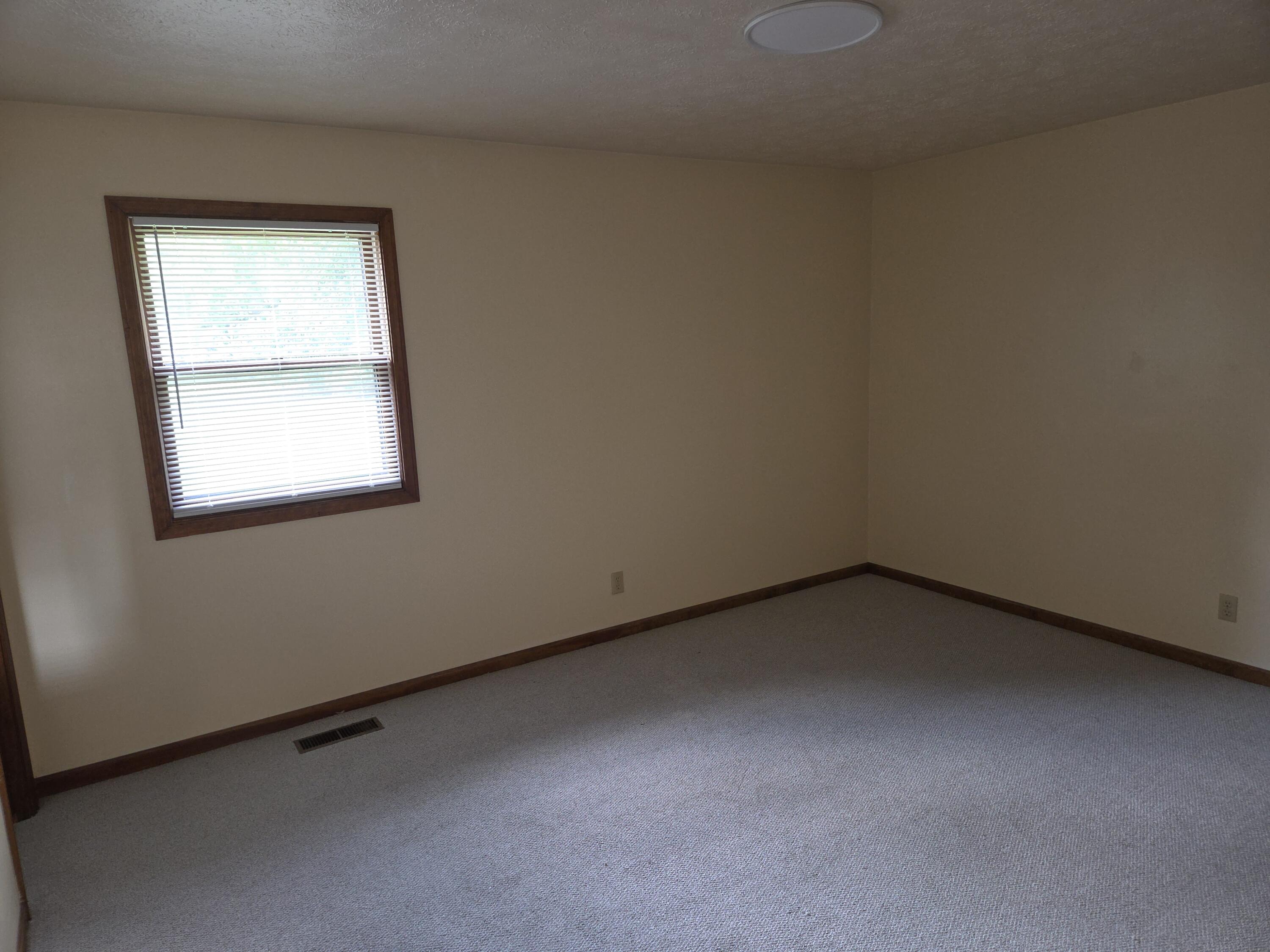 427 Franklin Street Property Photo 10