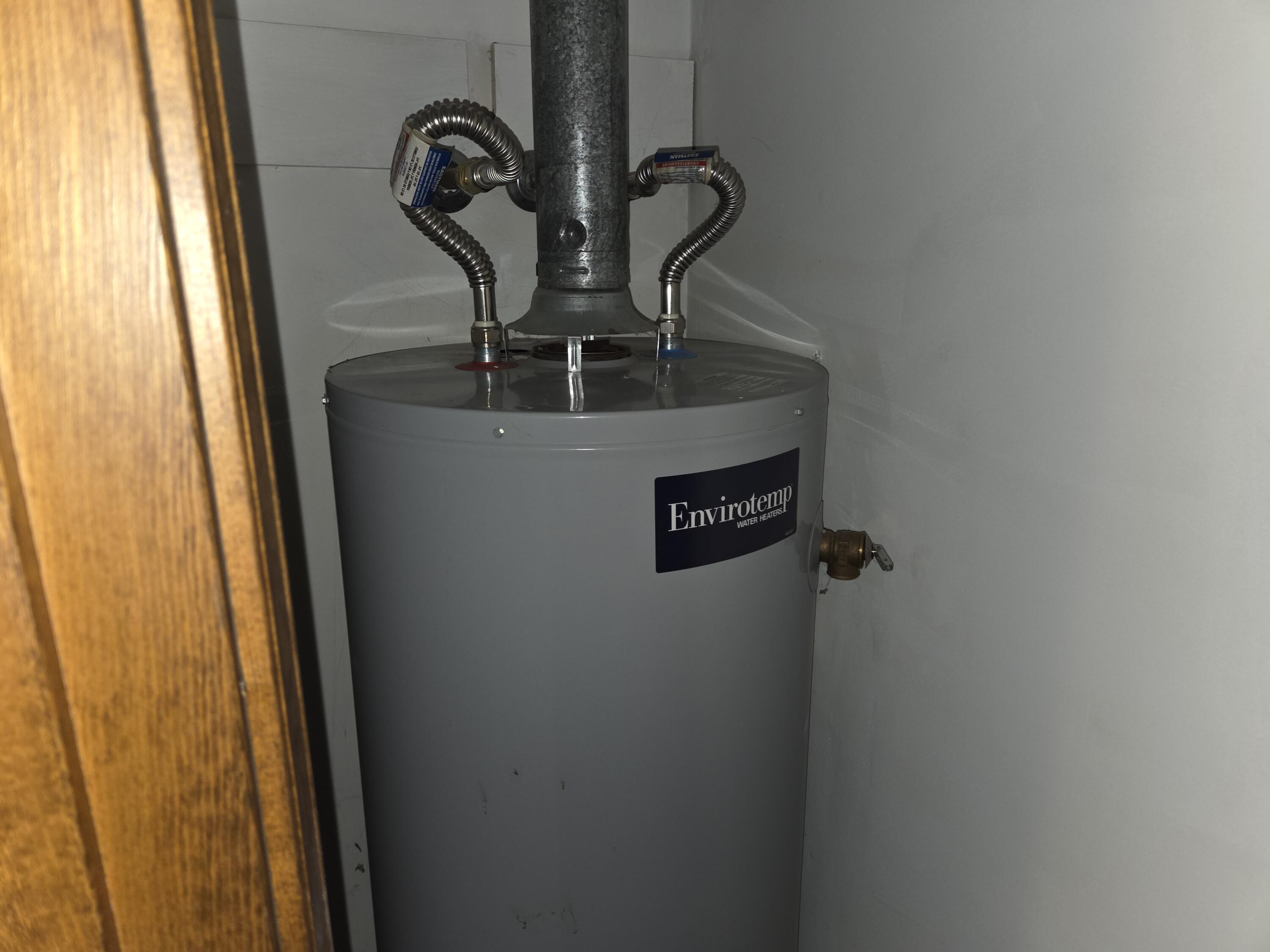 427 Franklin Street Property Photo 15