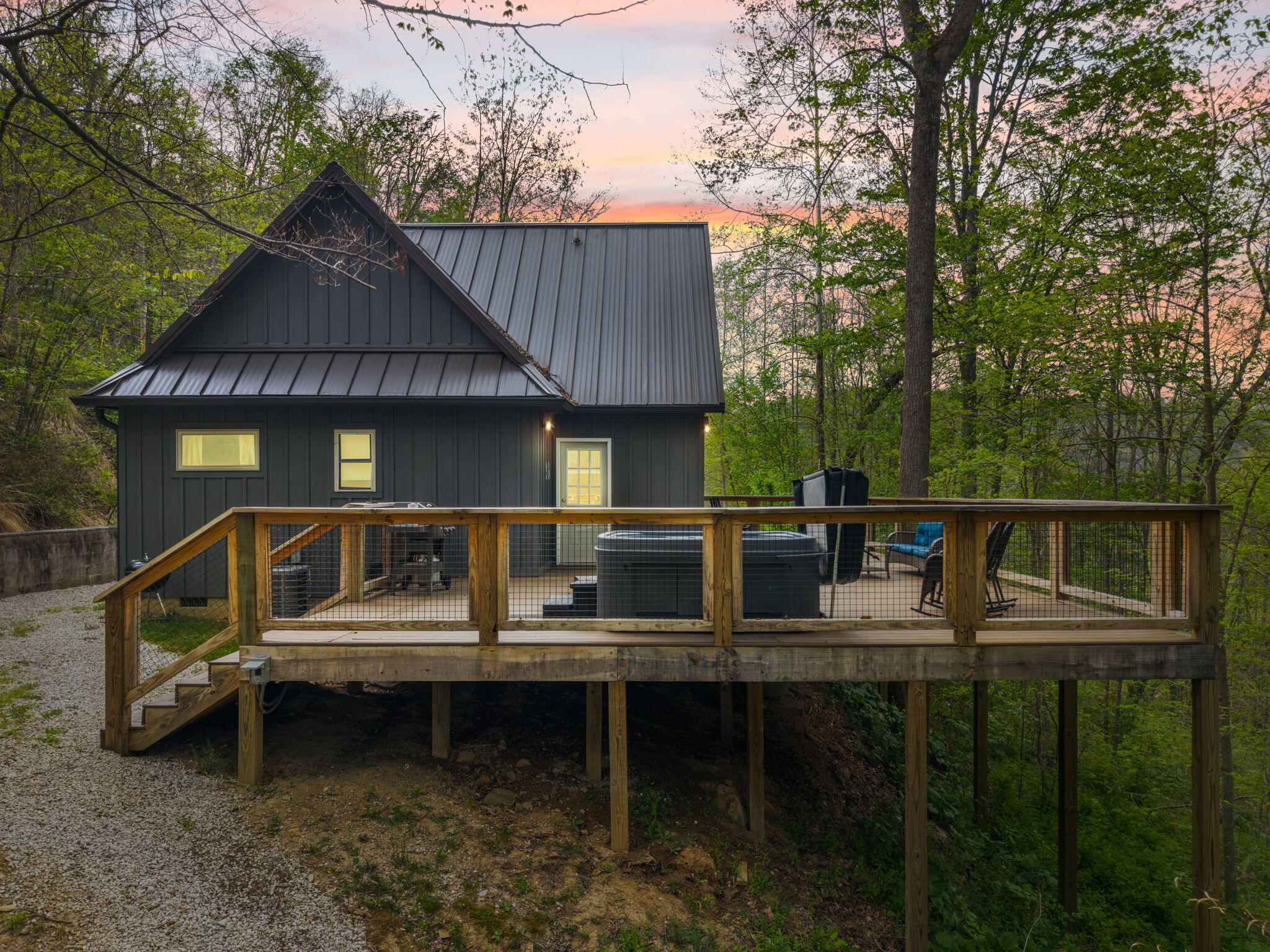 175 Bootleg Ridge Property Photo 2