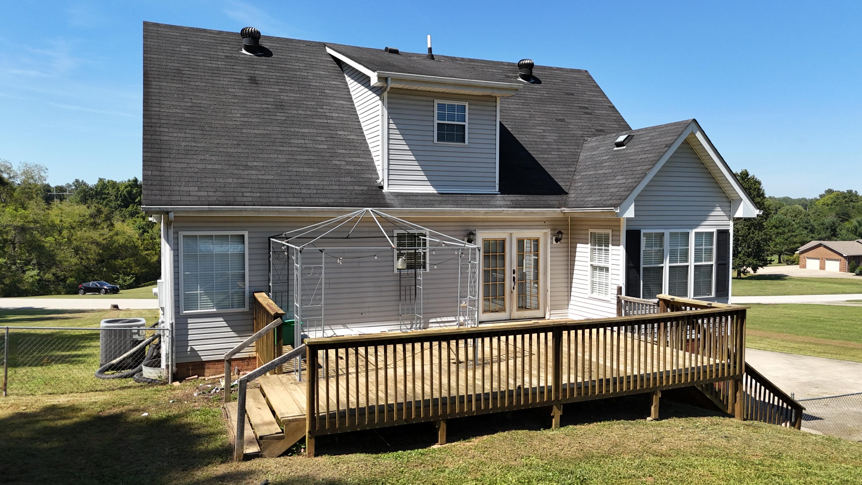 630 Picnic Hill Road Property Photo 11
