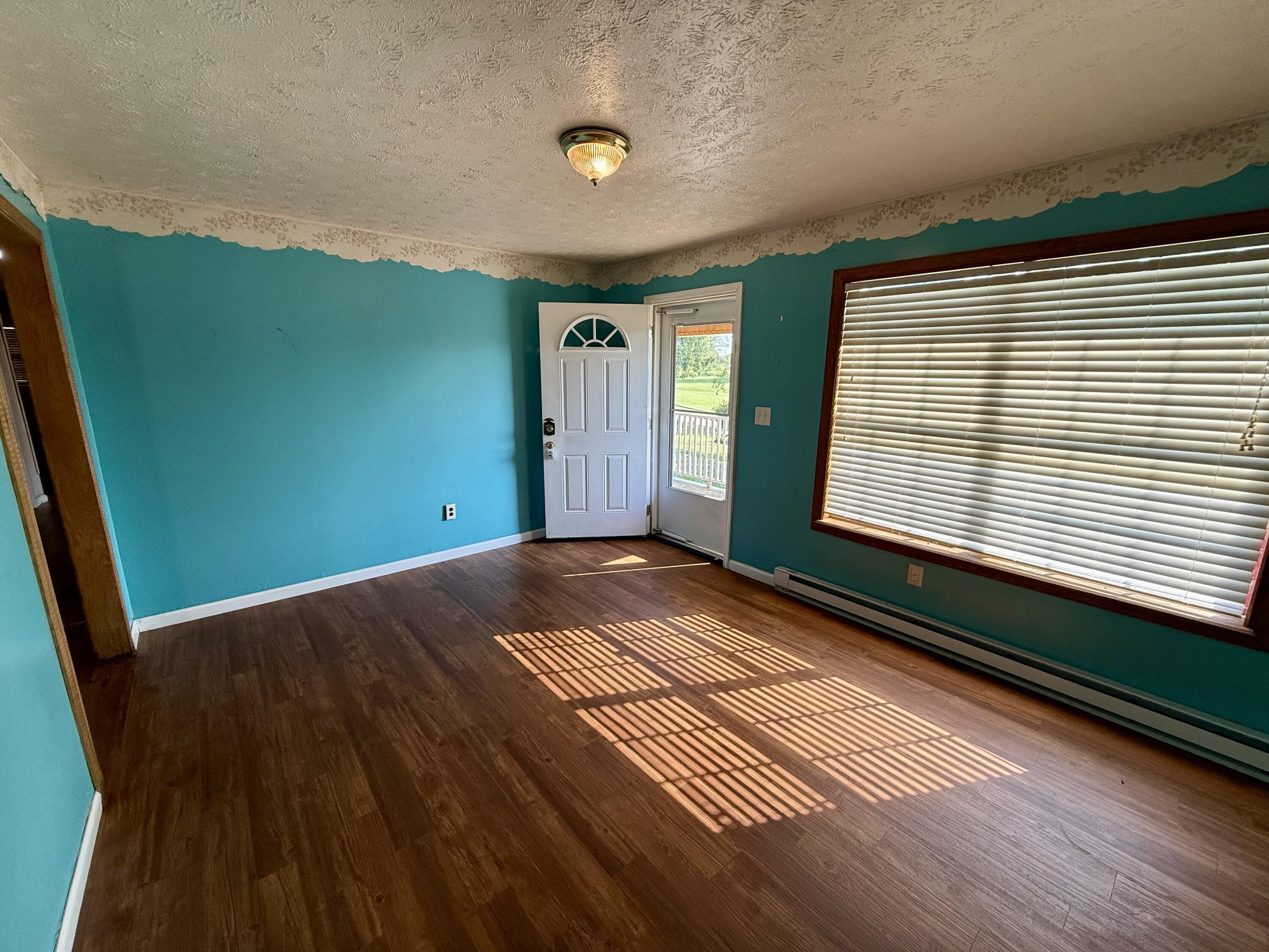 1749 Hart Pike Property Photo 7