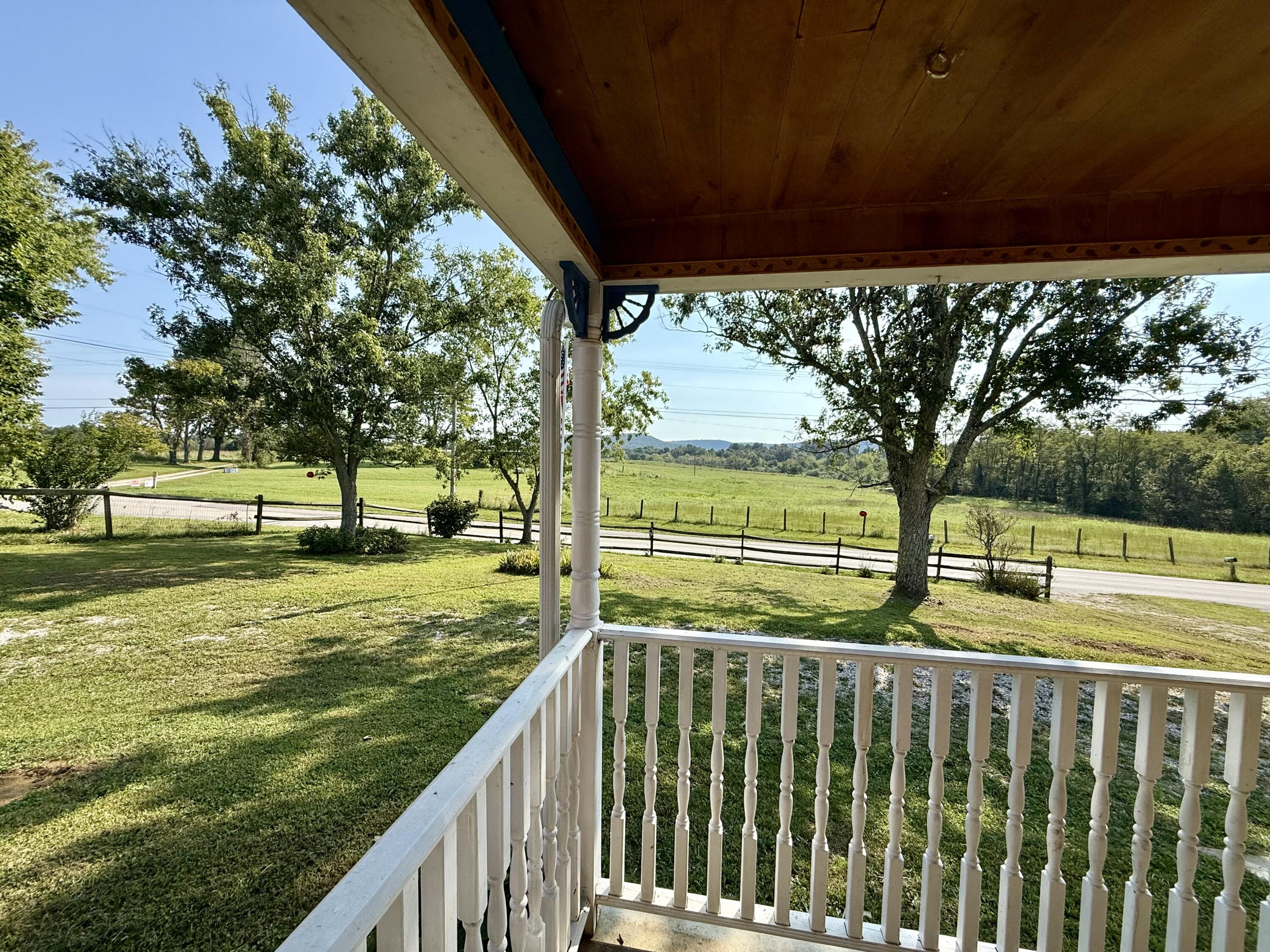1749 Hart Pike Property Photo 17