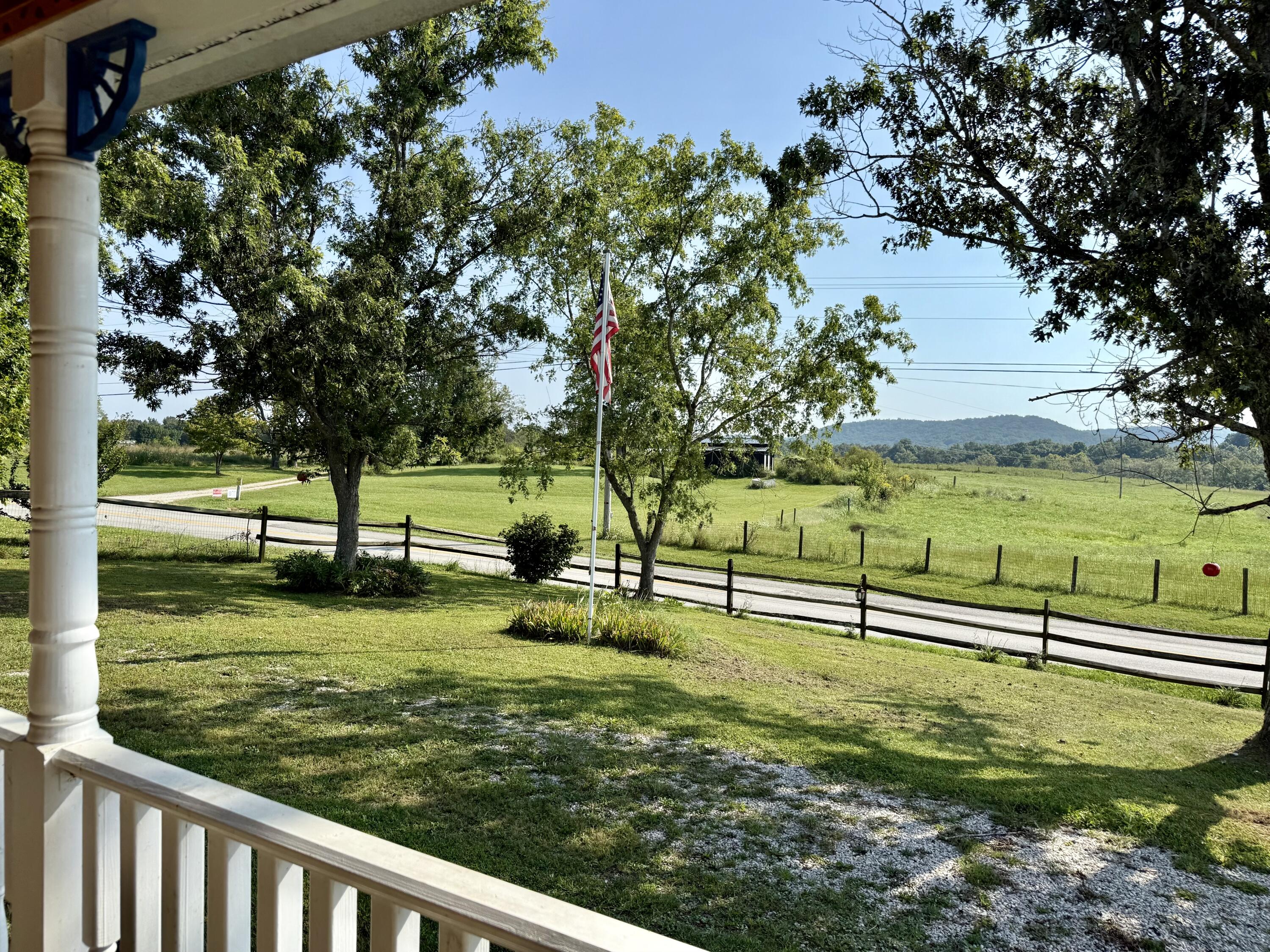 1749 Hart Pike Property Photo 18