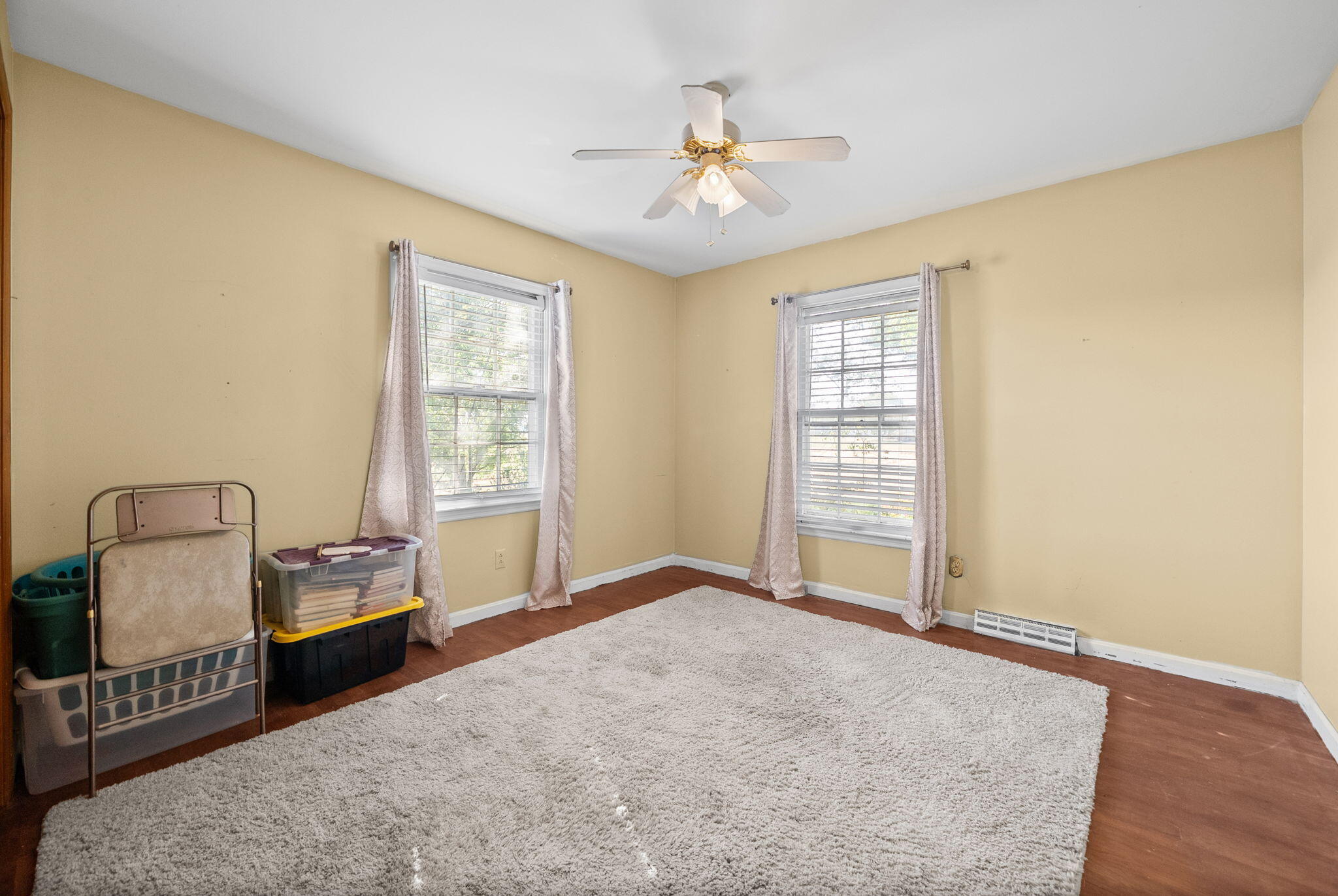 5525 Glass Lane Property Photo 23