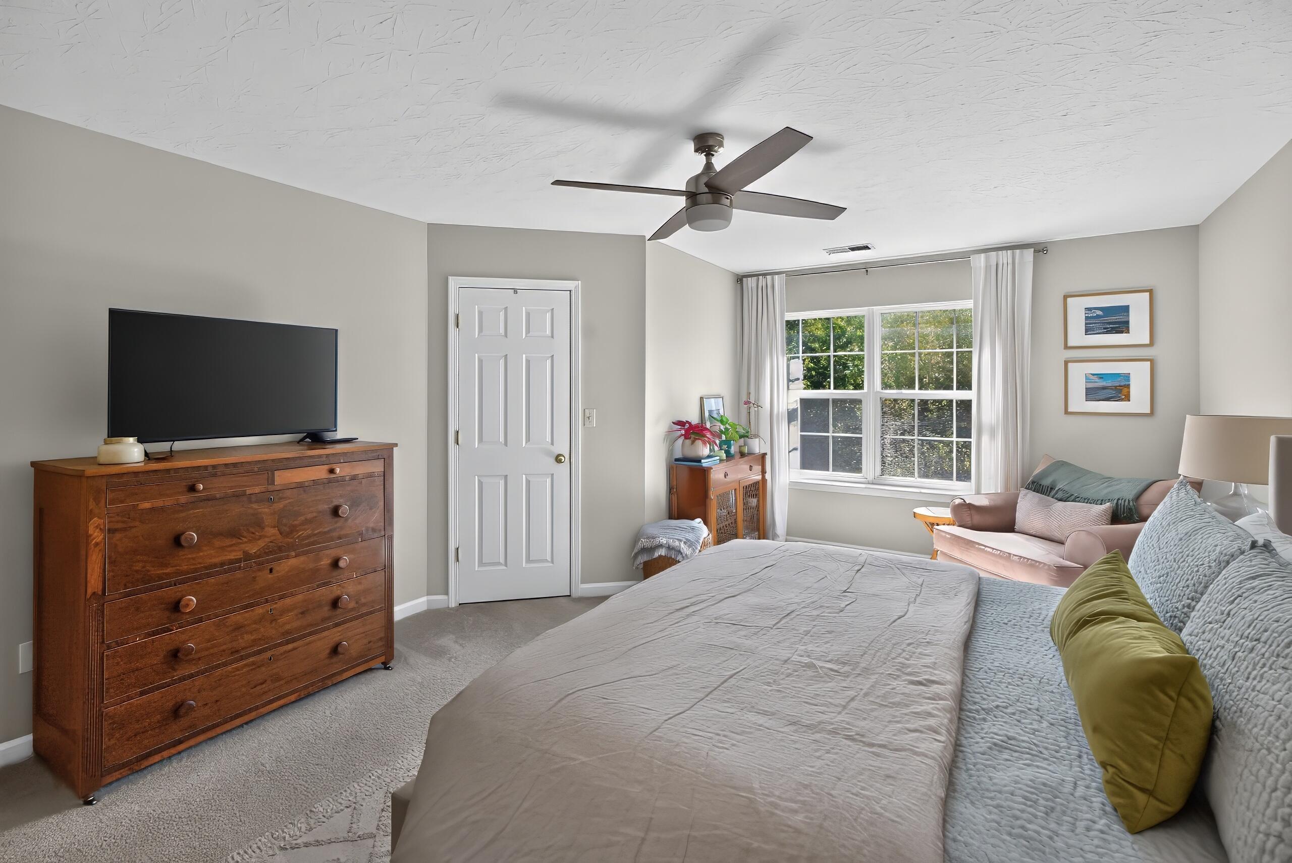 109 Meadow View Way Property Photo 27