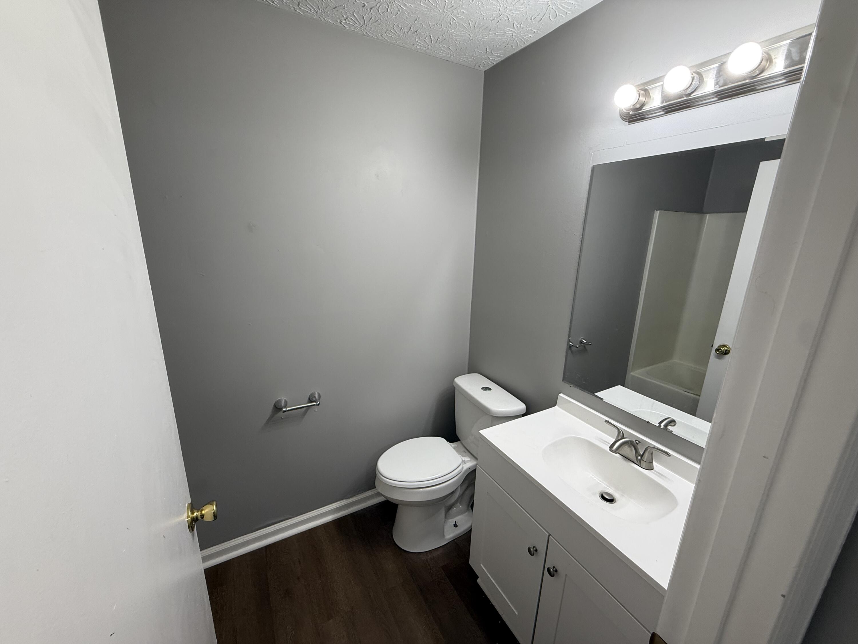 121 N Brand St 14 Property Photo 12