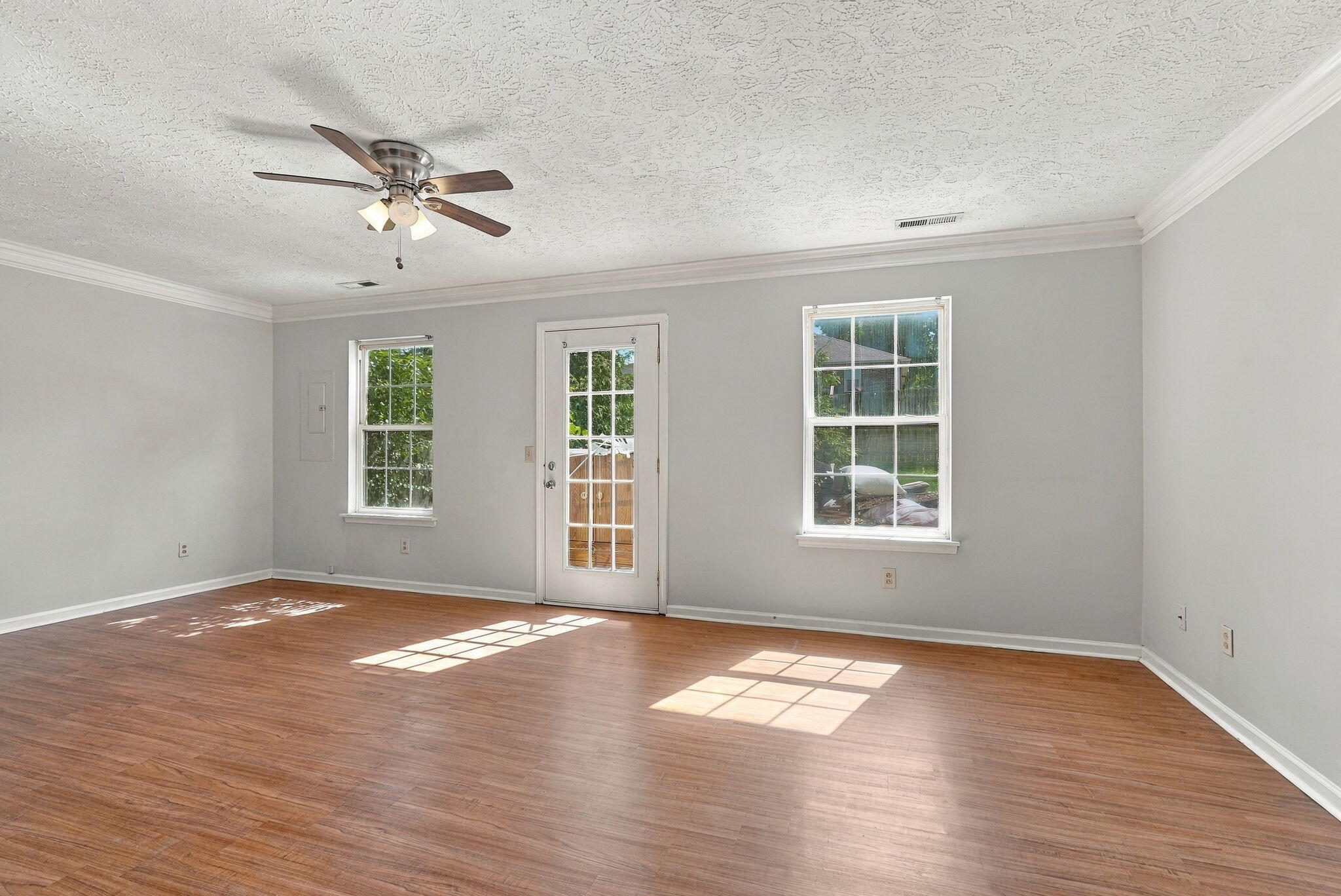 119 Crosskey Road Property Photo 6