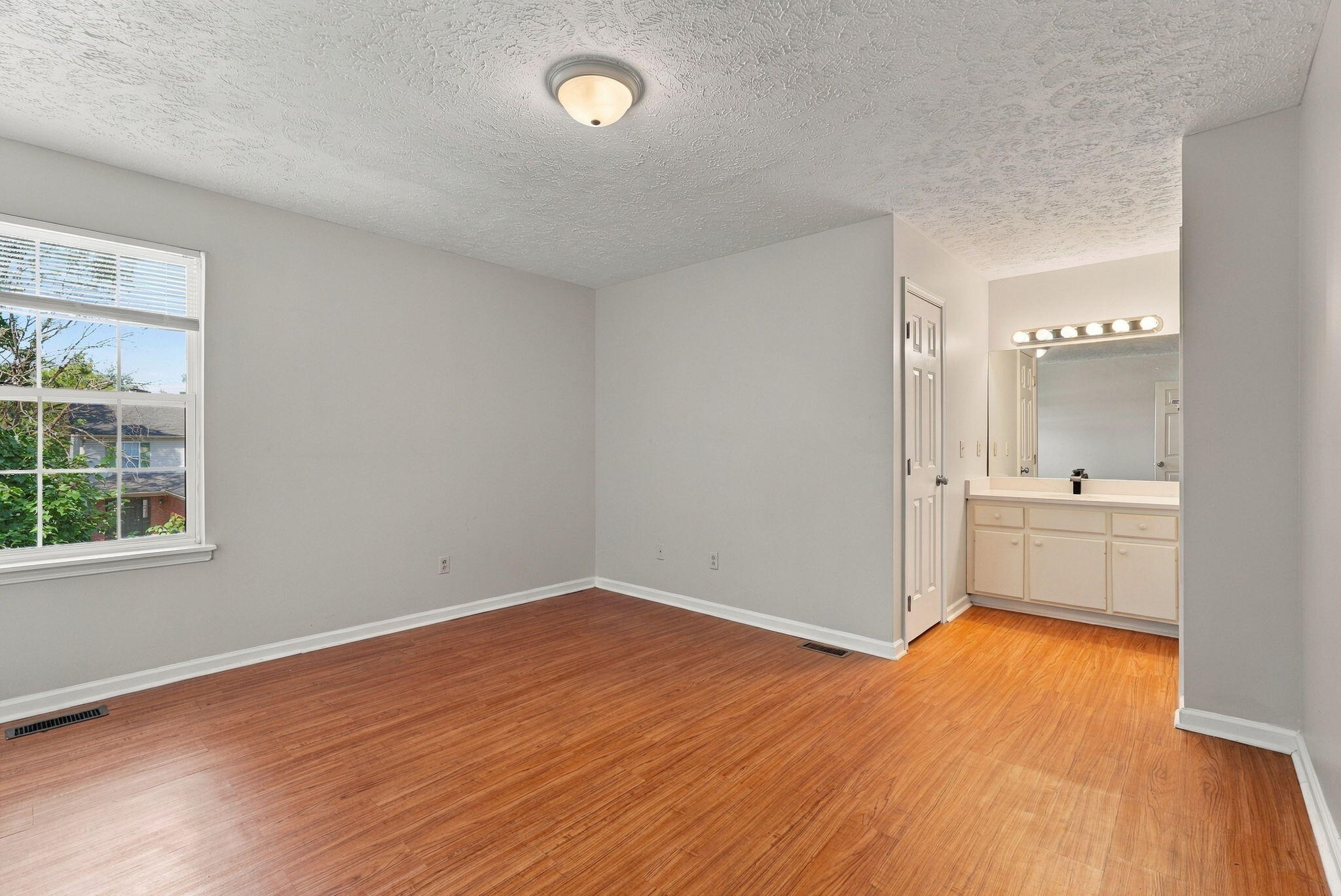 119 Crosskey Road Property Photo 8