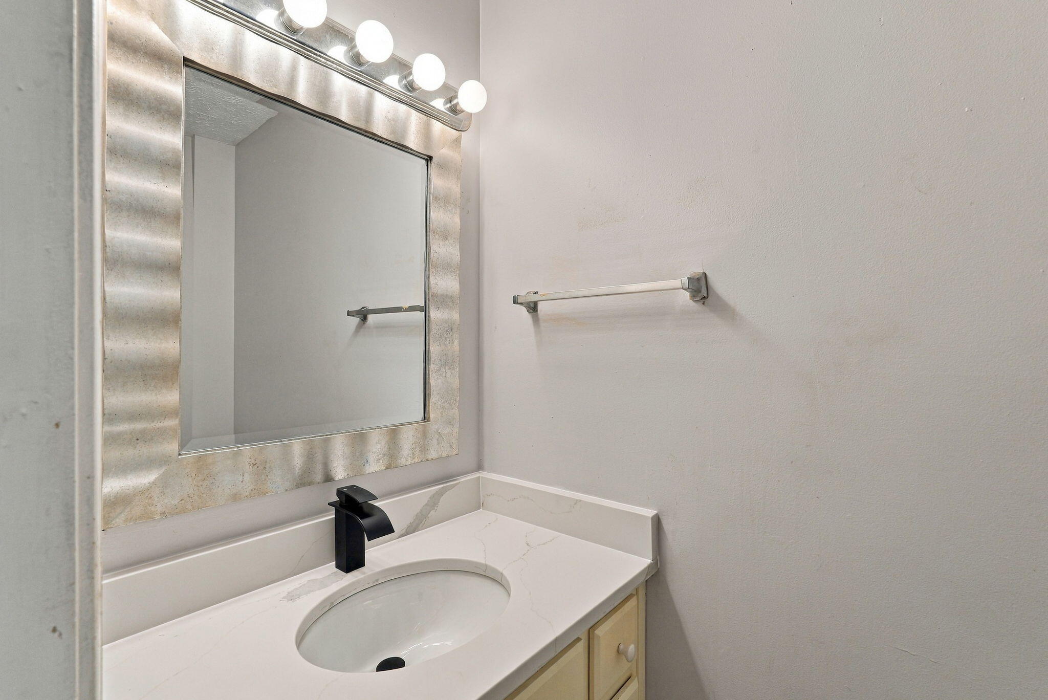 119 Crosskey Road Property Photo 17