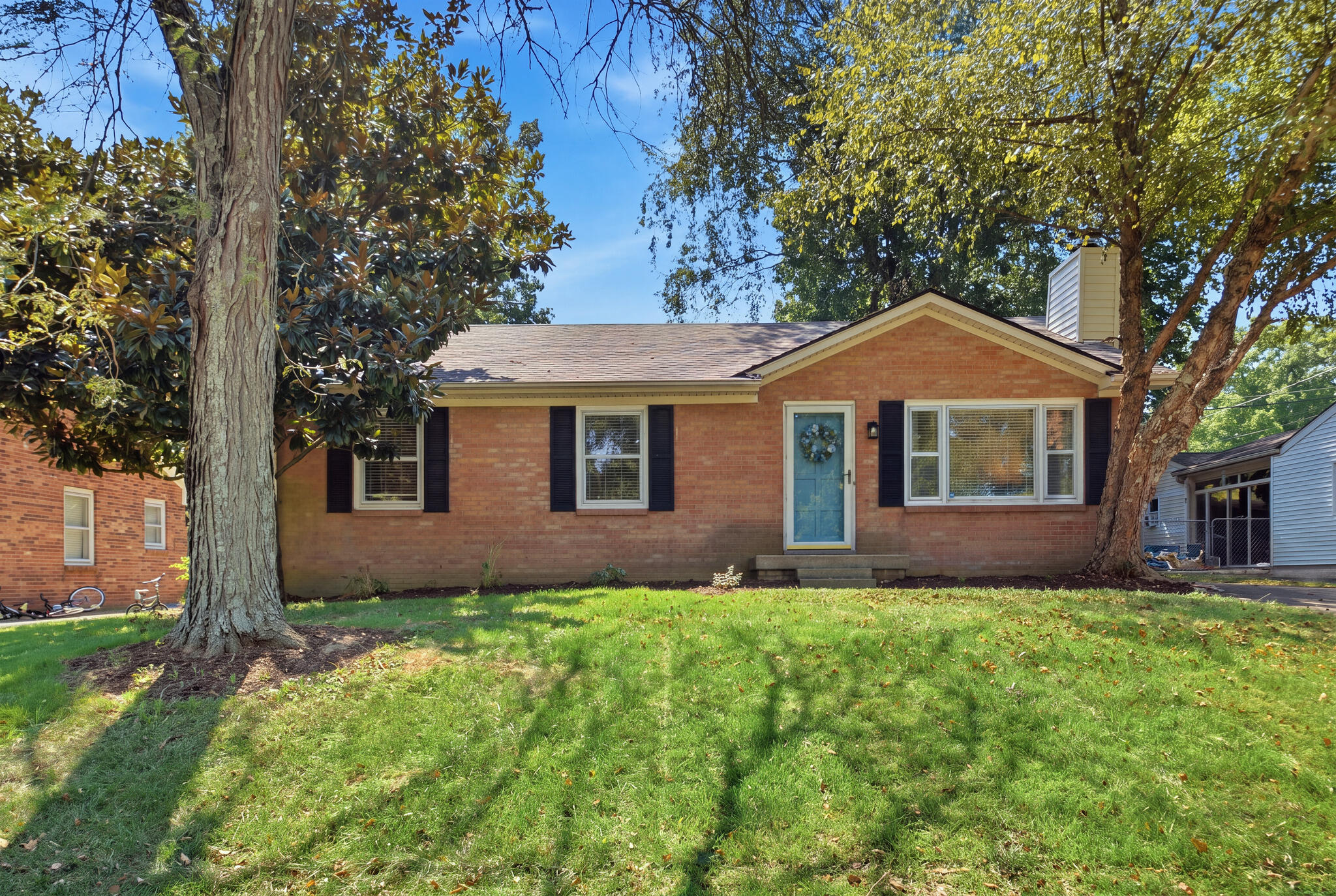 952 Gregory Way Property Photo 1