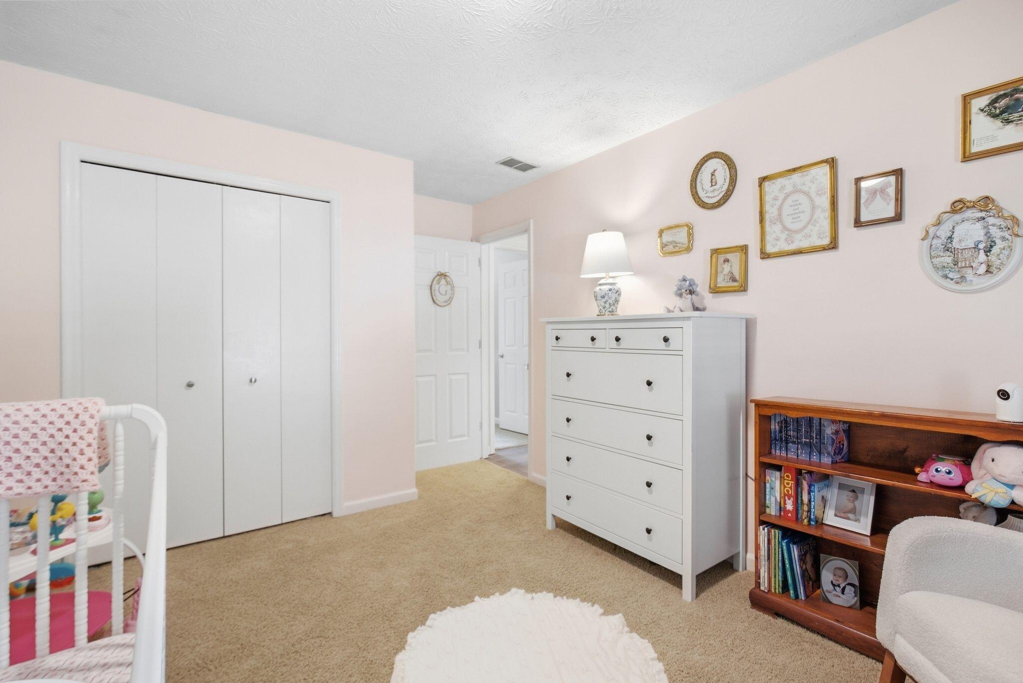 952 Gregory Way Property Photo 19
