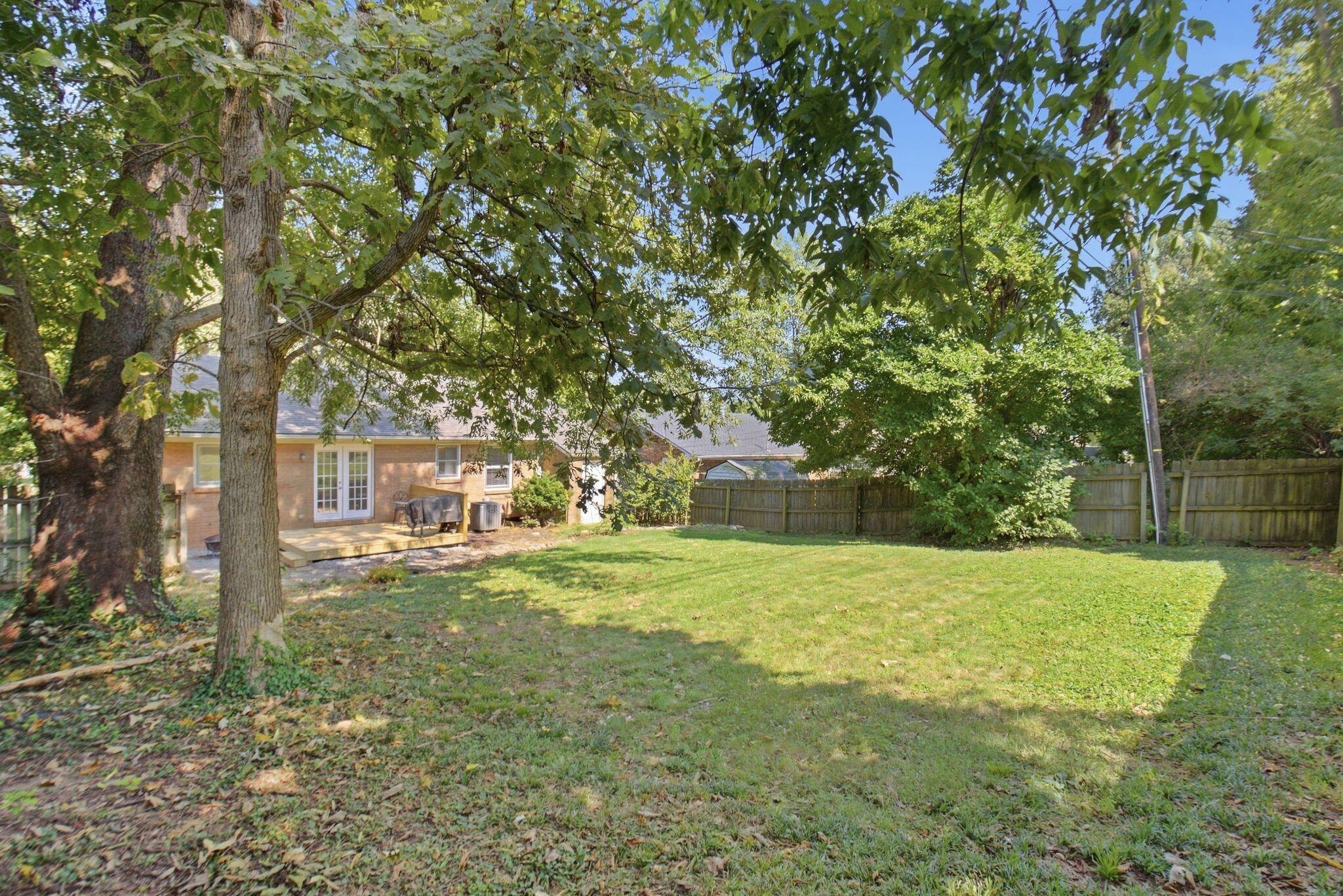 952 Gregory Way Property Photo 27