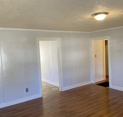 145 Clara Street Property Photo 6