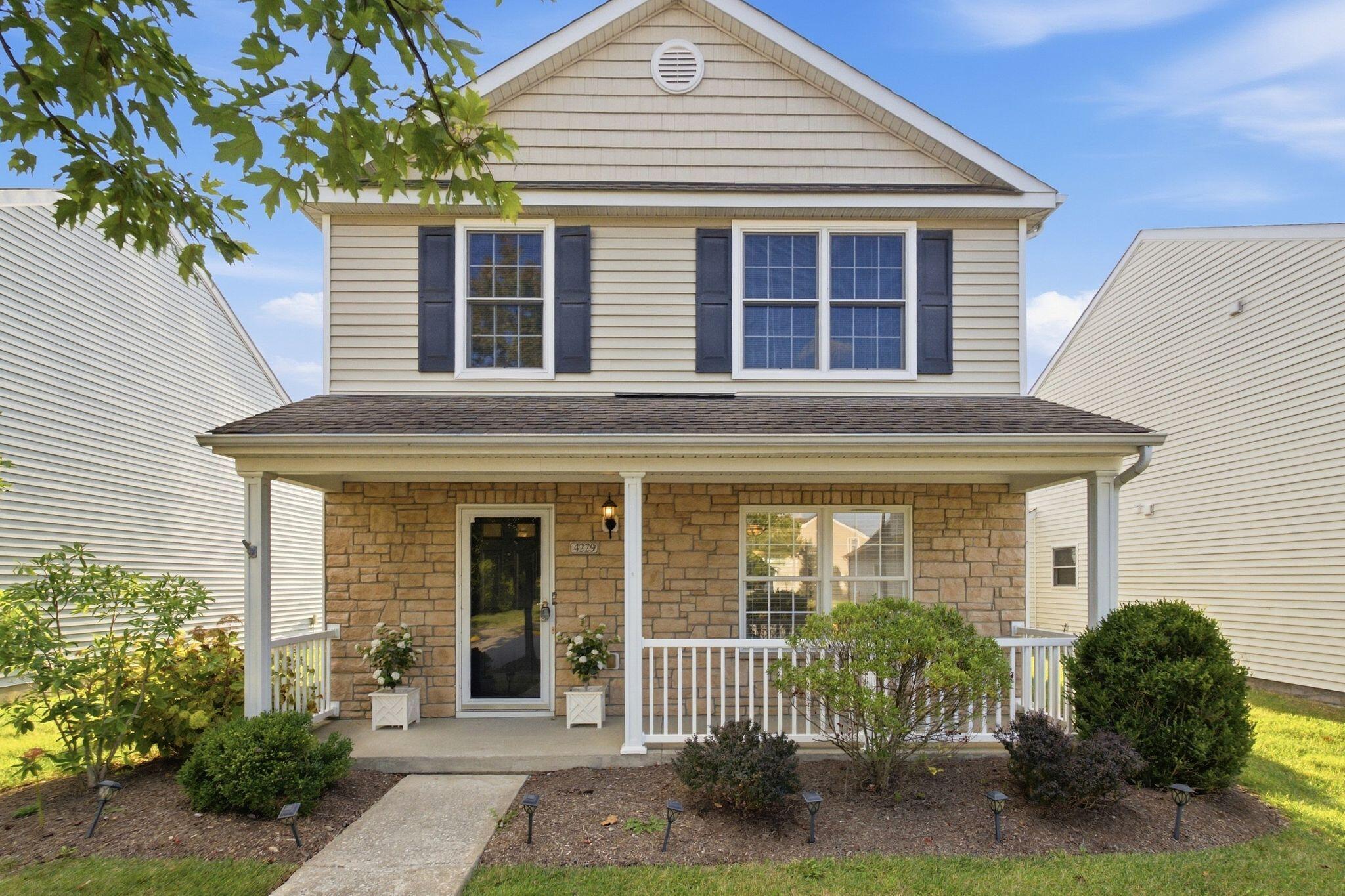 4229 Jasmine Rose Way Property Photo 1