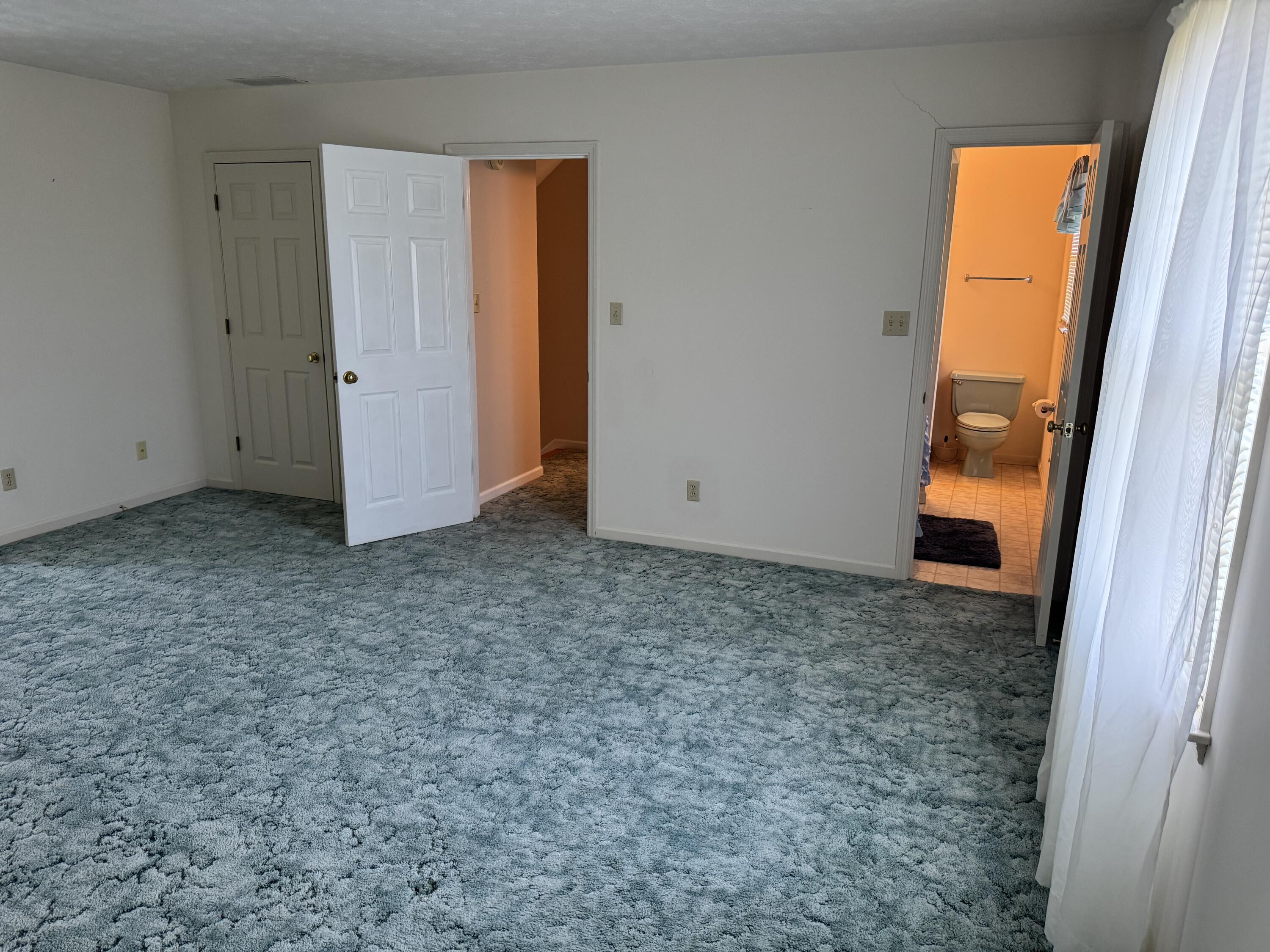 306 Vail Drive Property Photo 9