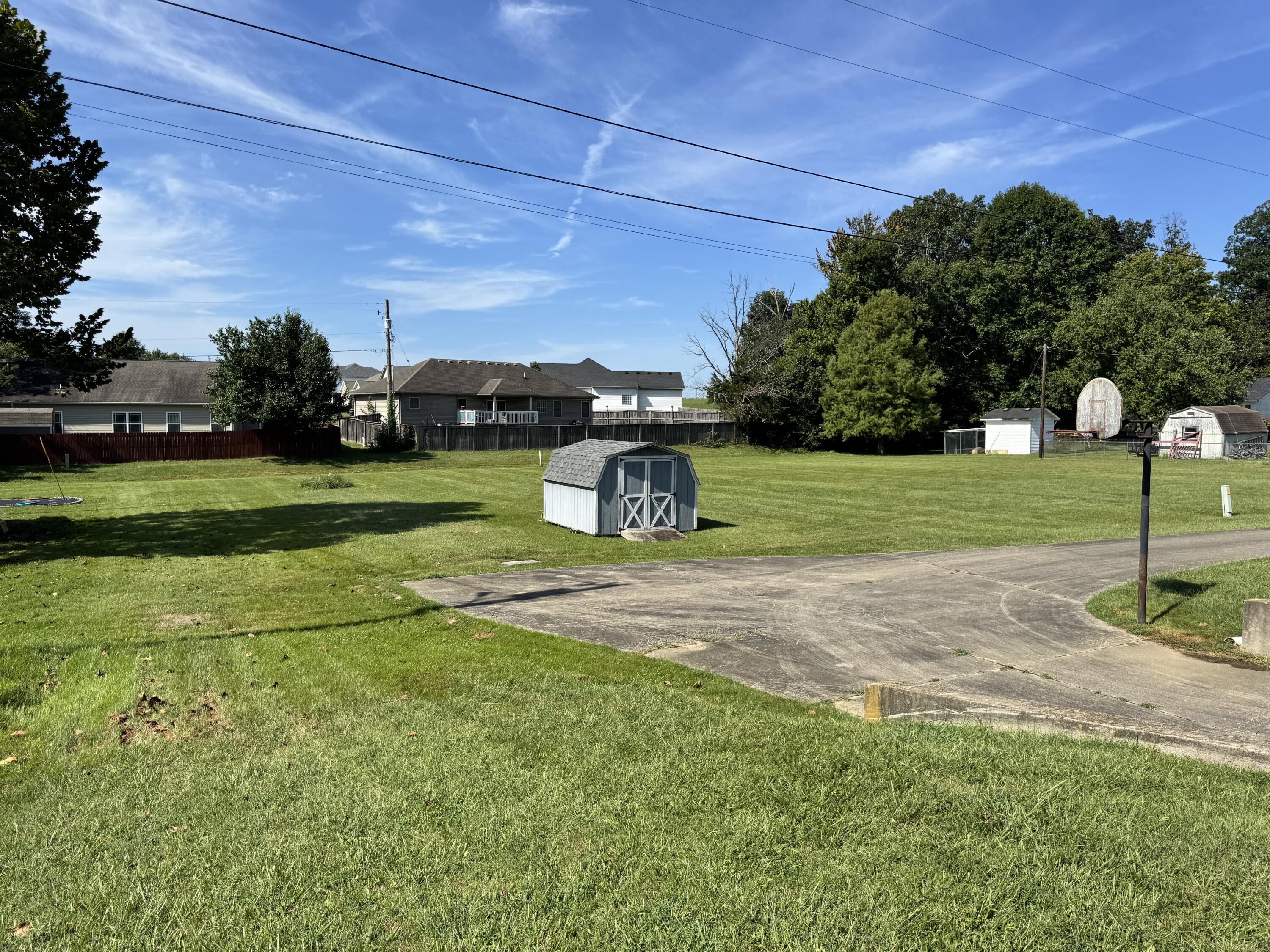 306 Vail Drive Property Photo 15